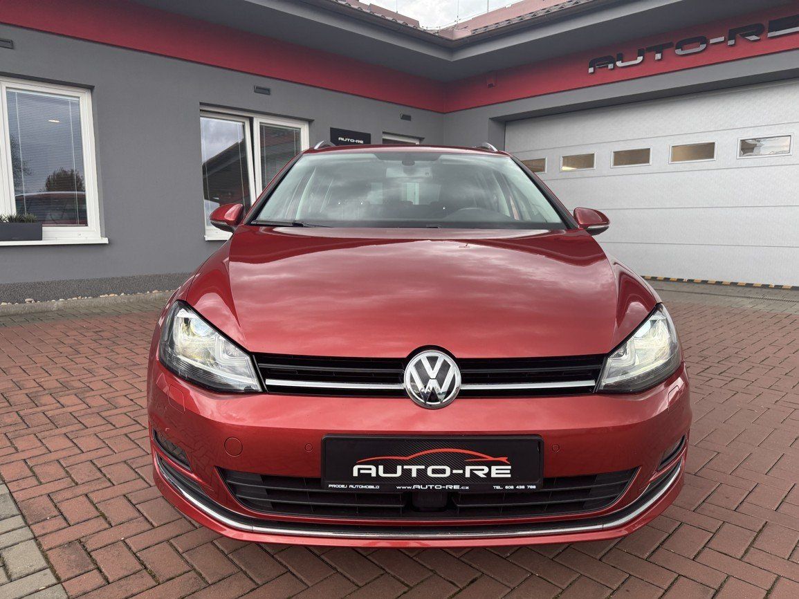 Volkswagen Golf, 1.4TSi Lounge Navi Digi Klima - fotka 5