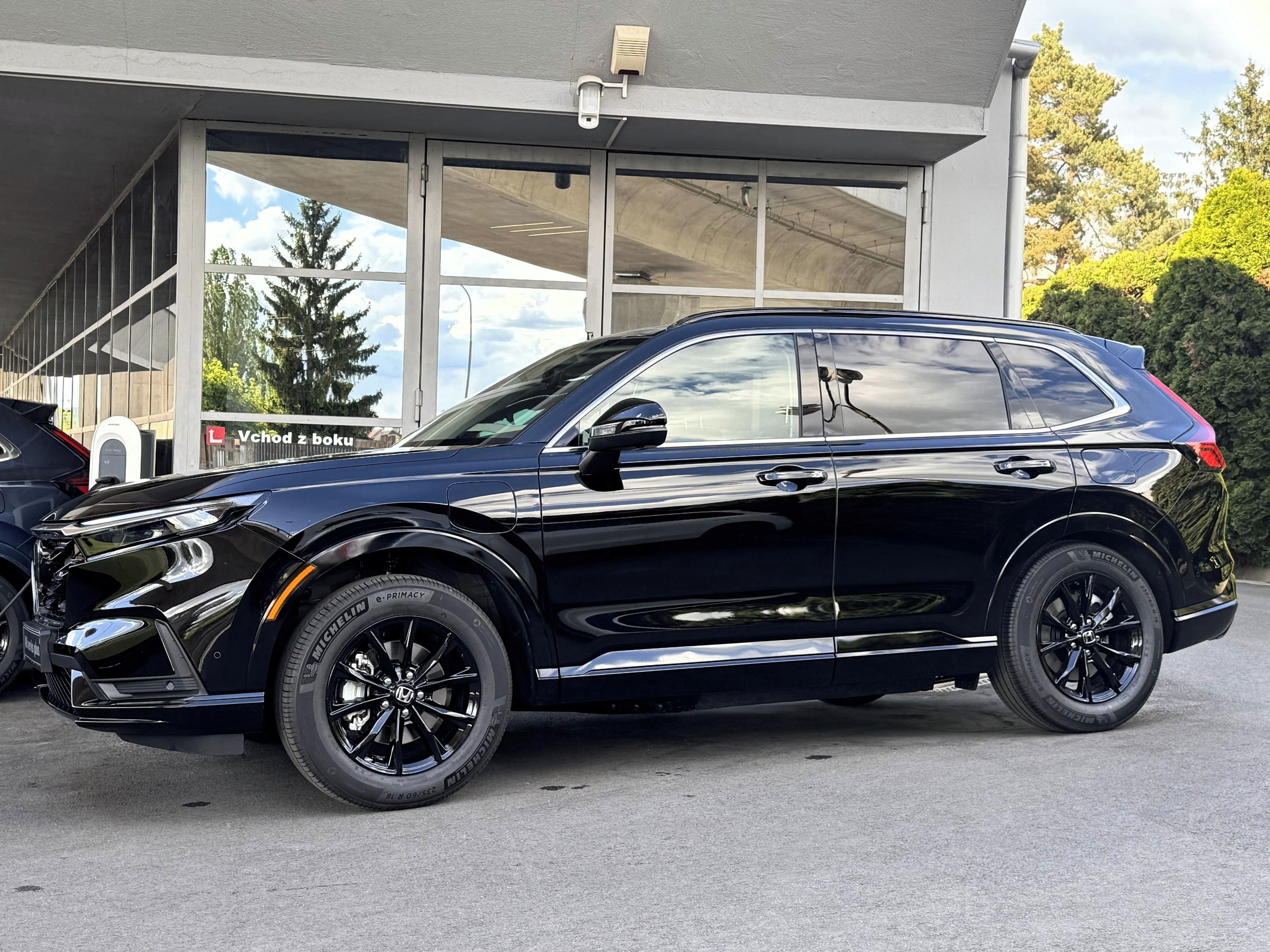 Honda CR-V, 2.0e:PHEV Elegance Tech - fotka 4