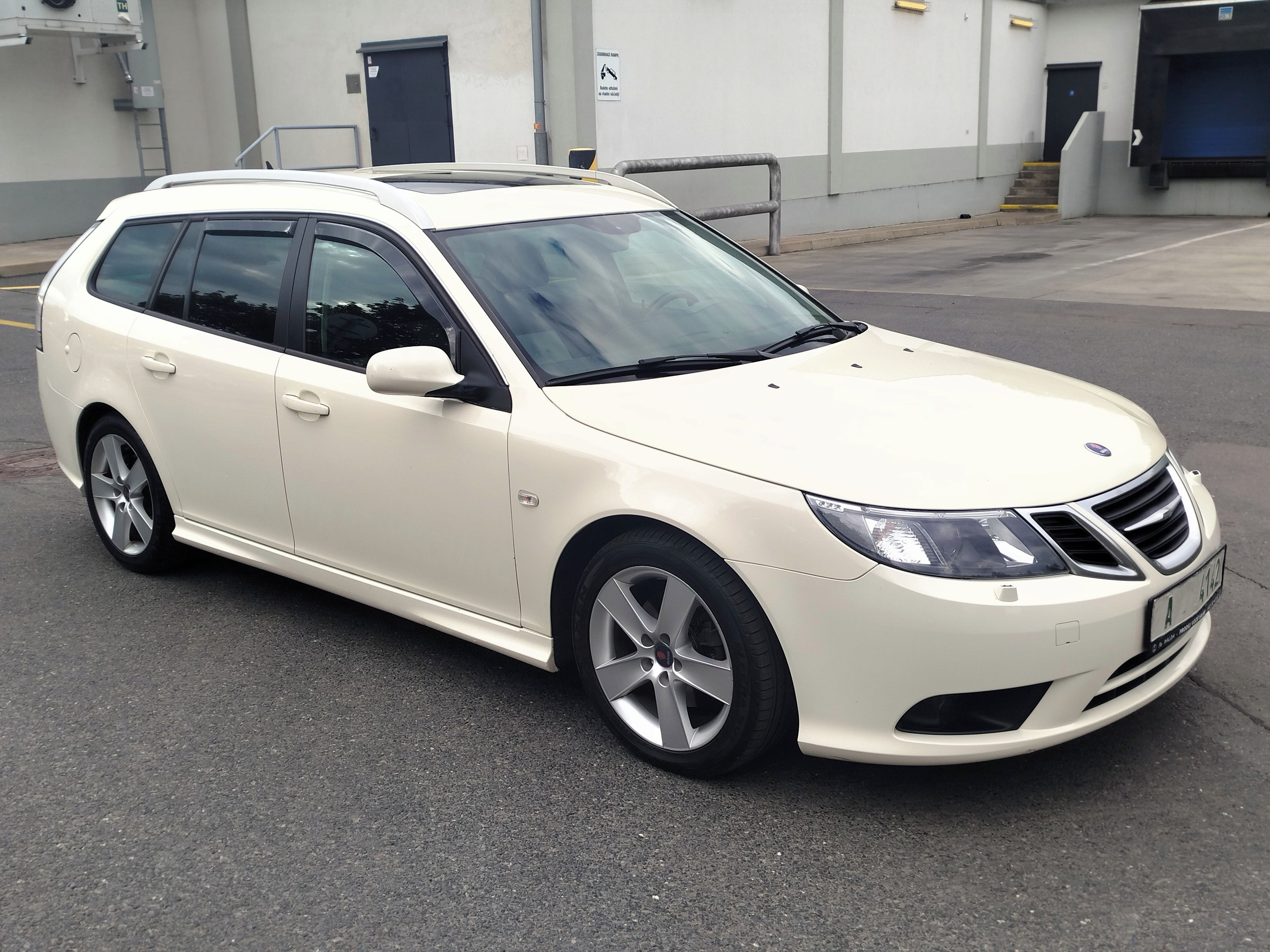 Saab 9-3, 1.9 TTiD - fotka 5