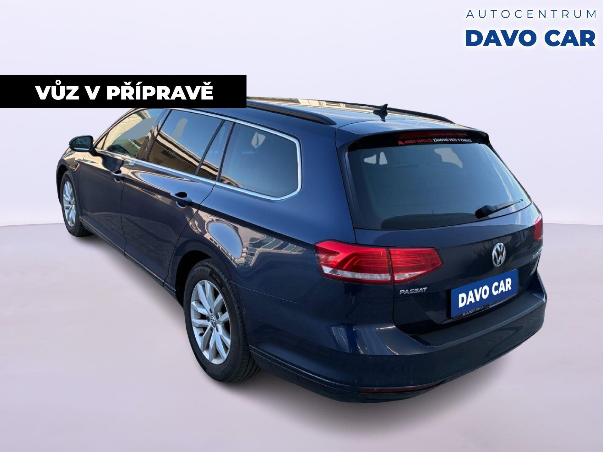 Volkswagen Passat, 2.0 TDI 110kW Comfortline - fotka 4