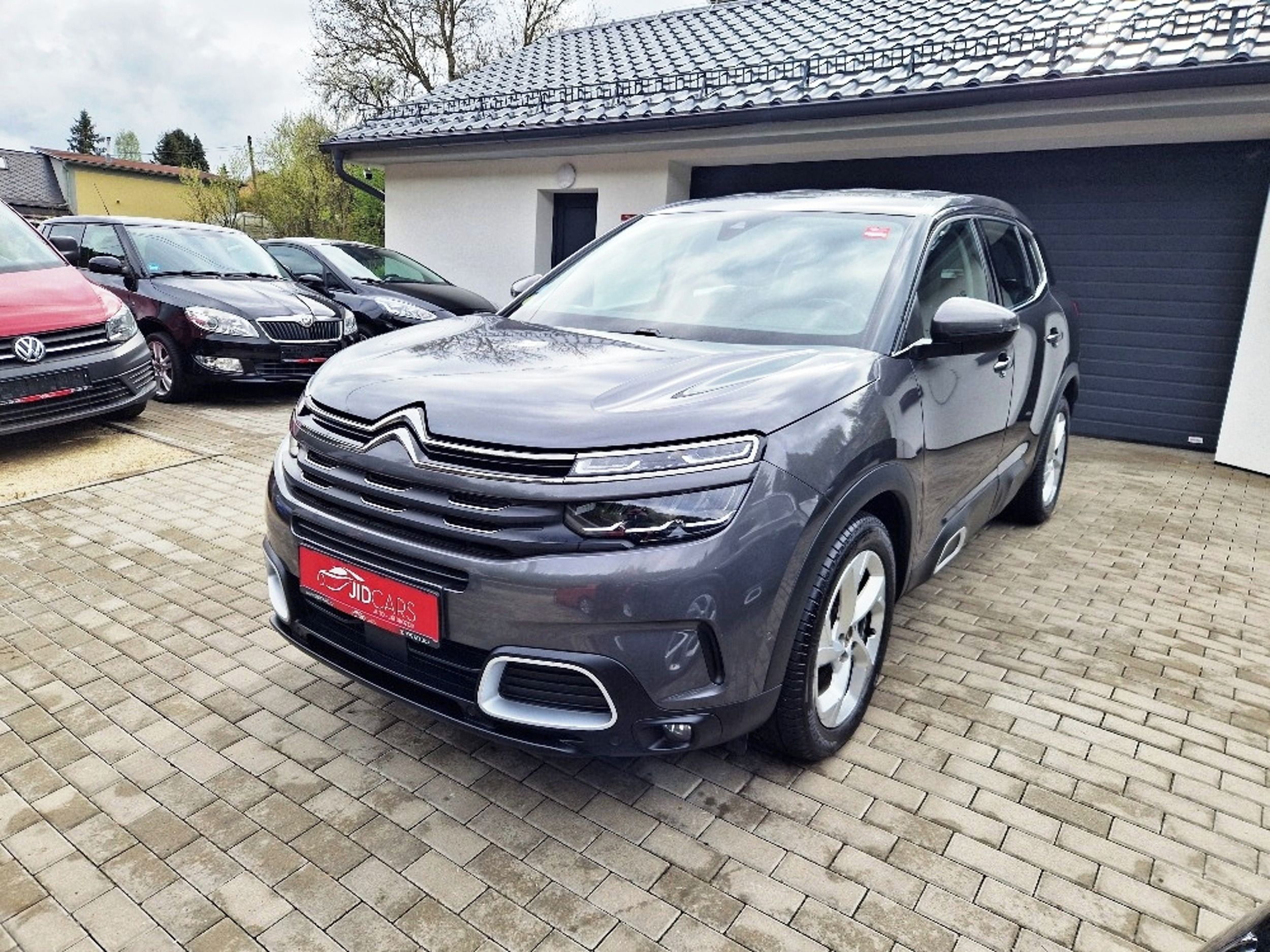 Citroën C5 Aircross, 1.5 BlueHDi (96 kW), LED - fotka 2