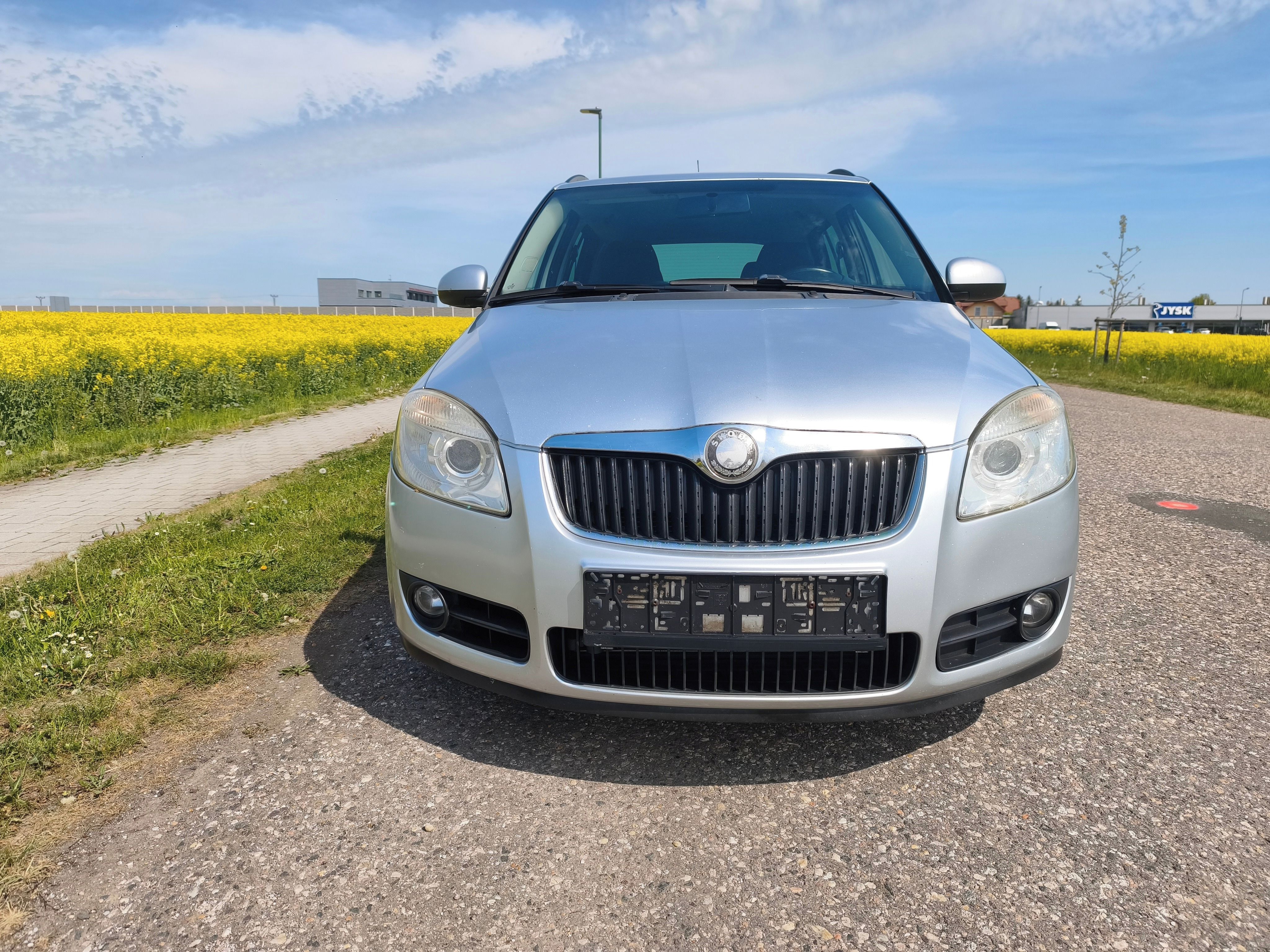 Škoda Fabia, COMBI 1.4 16V SPORT NOVÁ STK - fotka 2