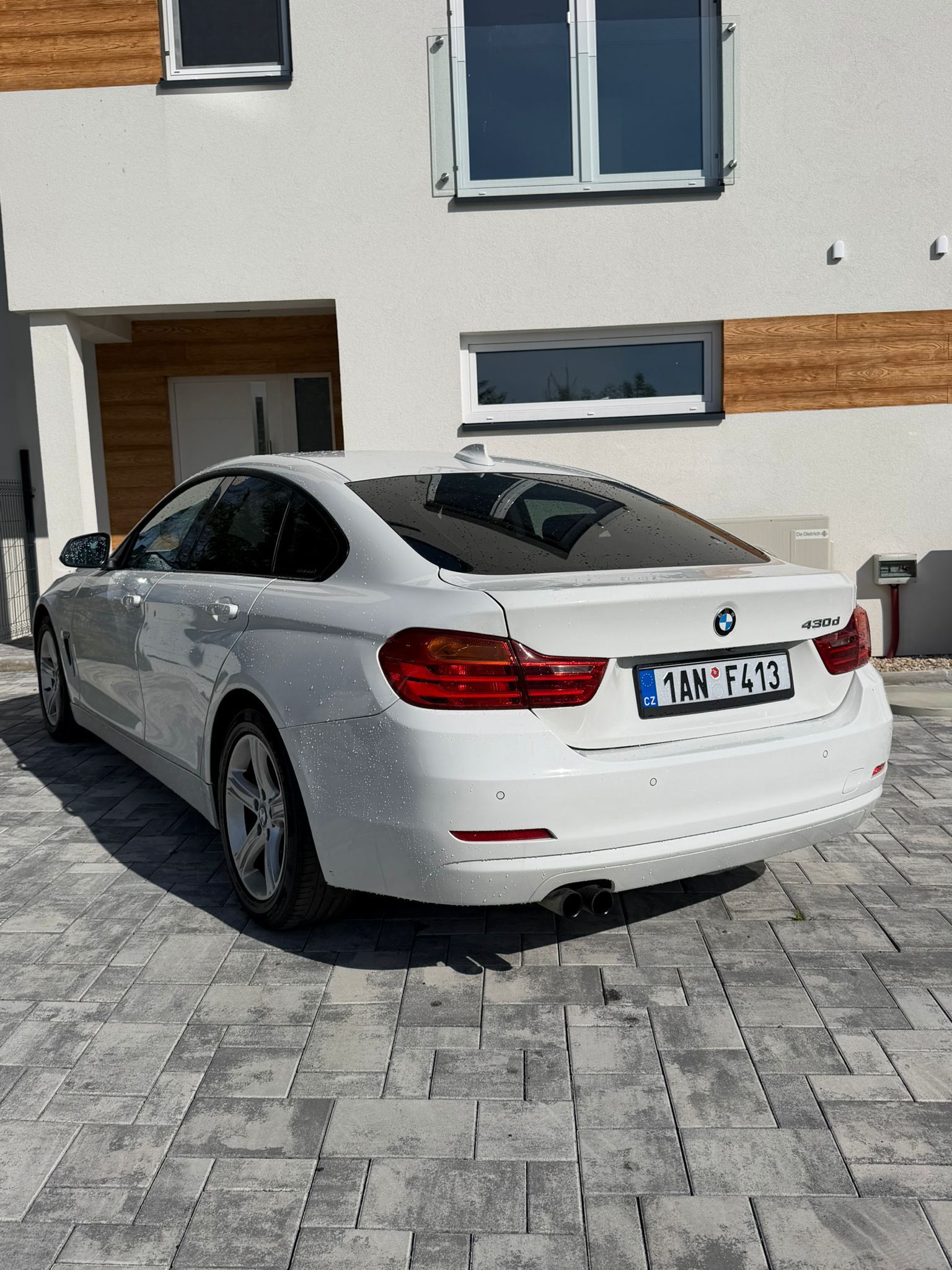 BMW Řada 4, 430 GT M paket 190 kW - fotka 2
