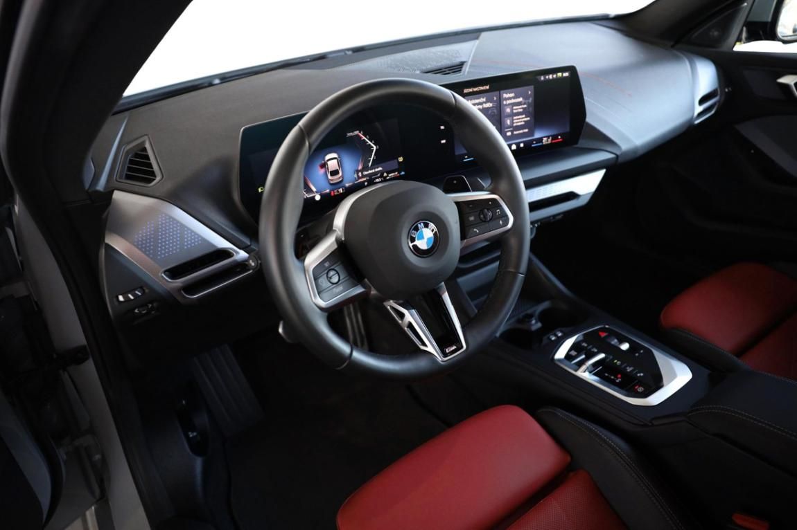 BMW Řada 2, 218d Gran Coupe - fotka 3