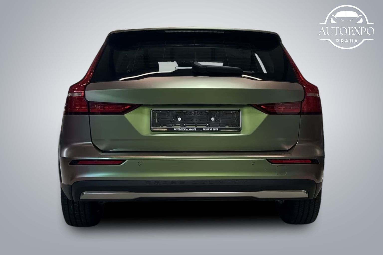 Volvo V60, Cross Country Plus AWD - fotka 4