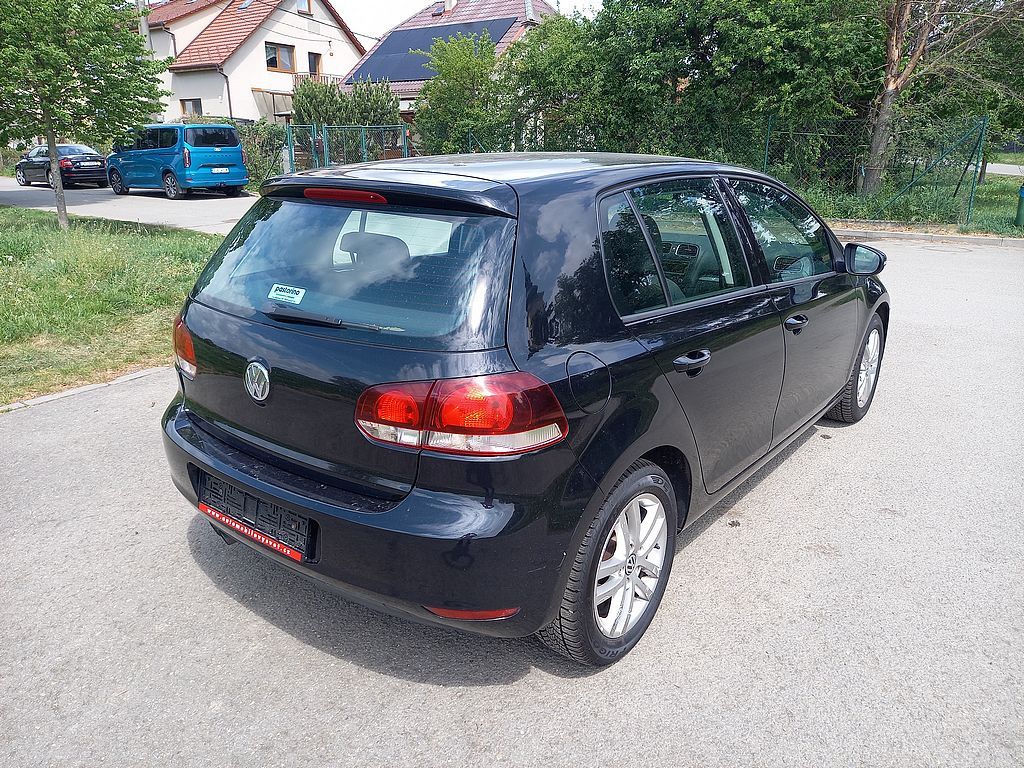 Volkswagen Golf, 1.4Tsi 90kw klima+alu.kola - fotka 3