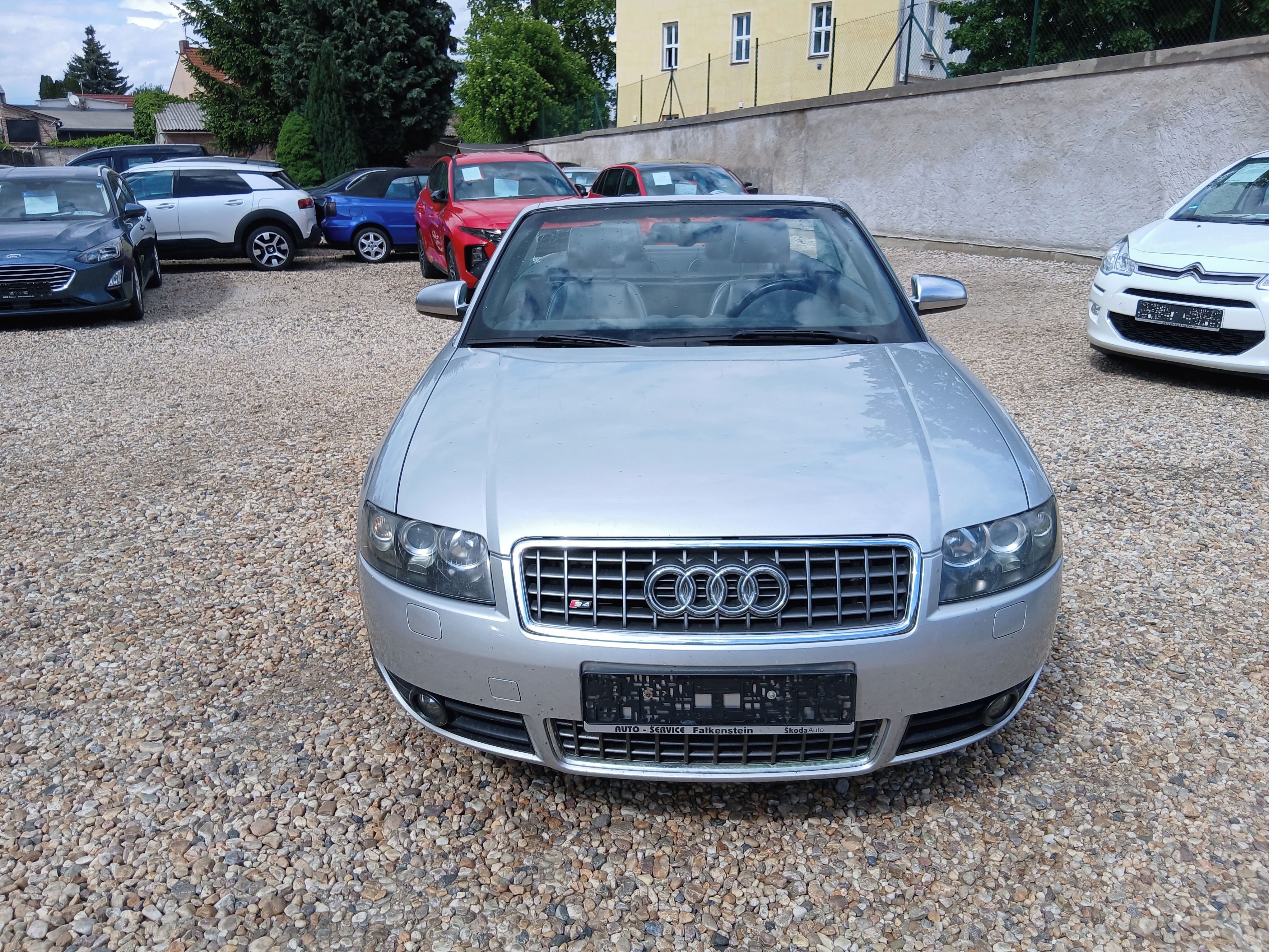 Audi S4, 4.2i V8 252KW Kabriolet Quattr - fotka 2