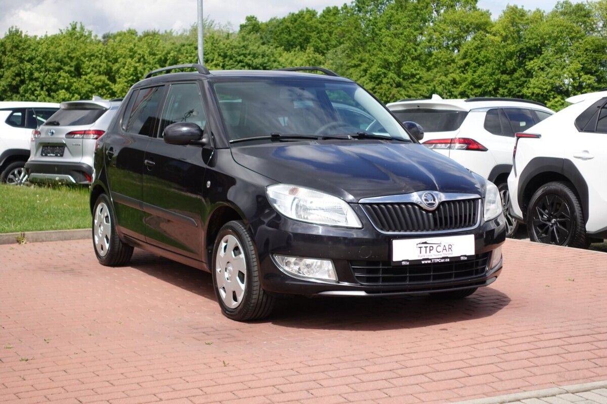 Škoda Fabia, 1,2 63kW Ambition Plus - fotka 3