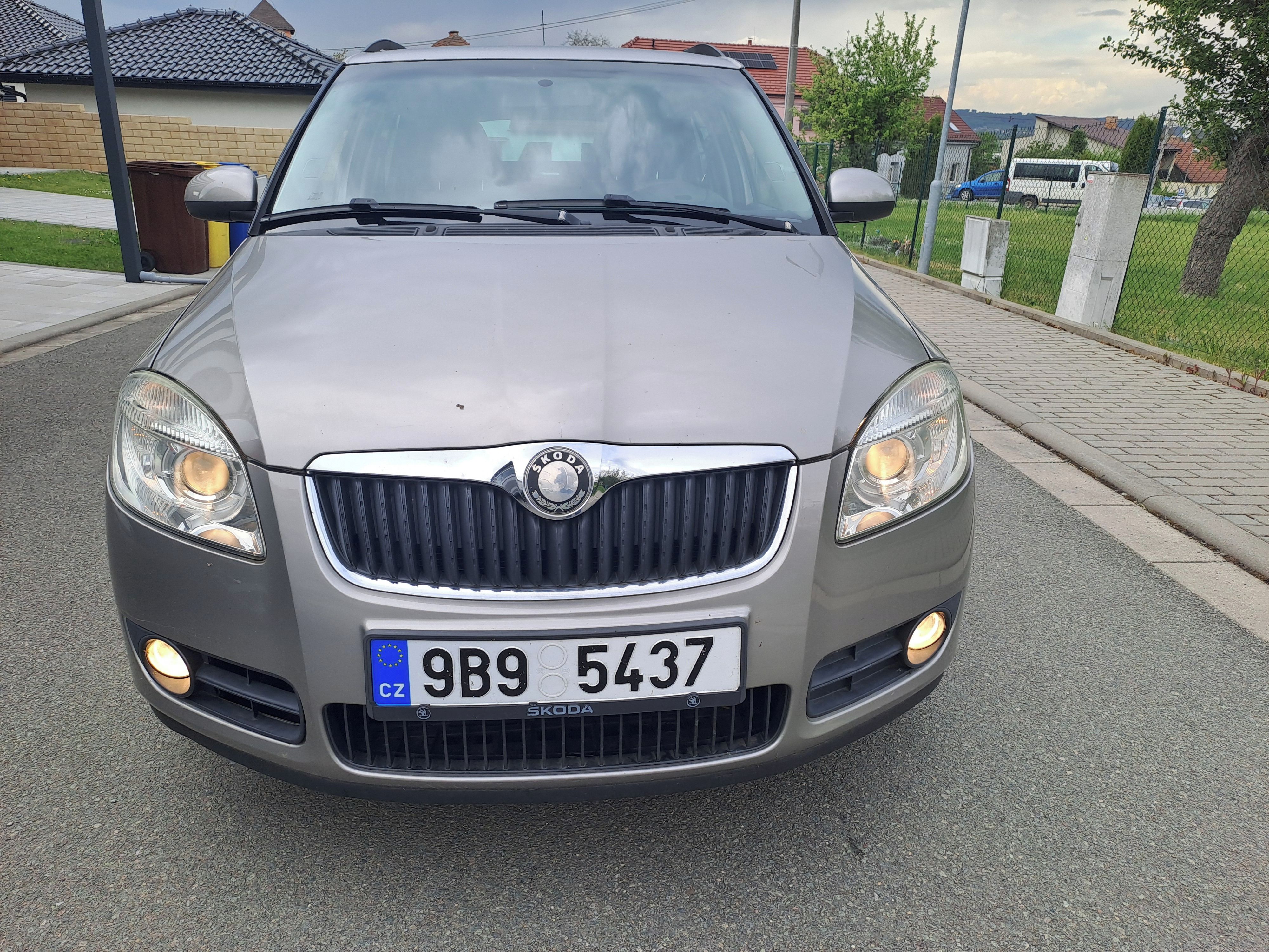 Škoda Fabia, 1,6MPI 77KW,VELKÁ VÝBAVA,TAŽNÉ - fotka 6