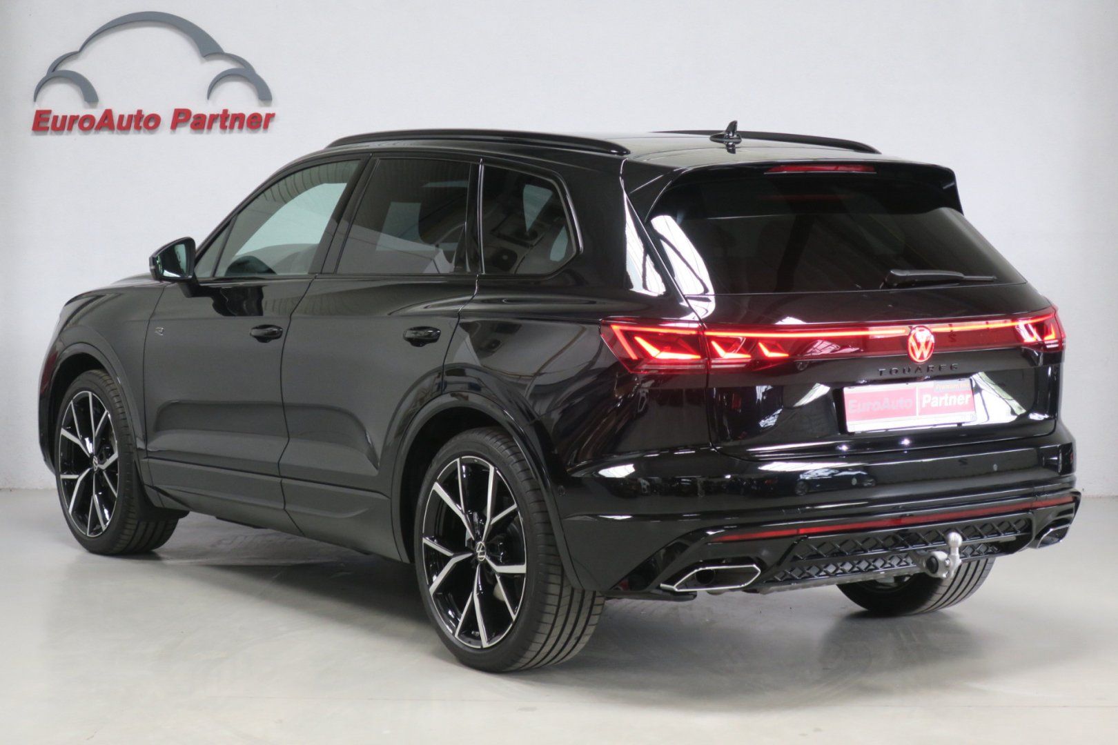 Volkswagen Touareg, NEW Final Edition R Line 210kW - fotka 2