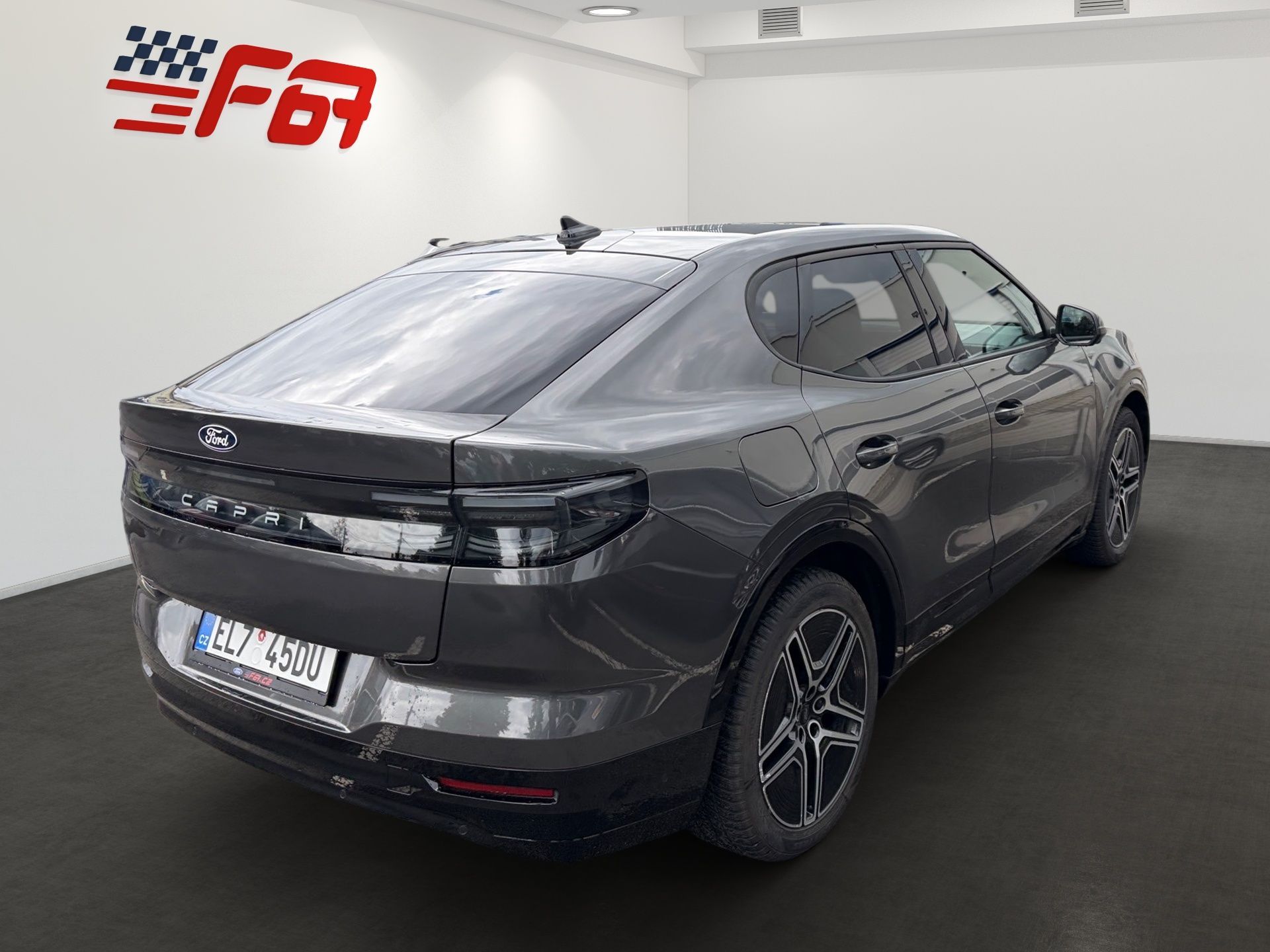 Ford Capri, CZ PREMIUM AWD TOP VÝBAVA ZÁRU - fotka 3