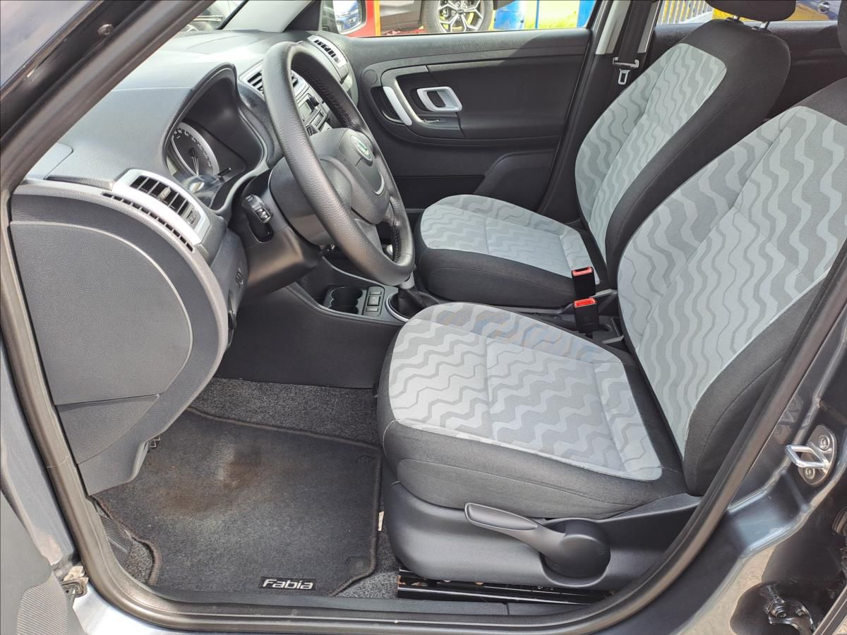 Škoda Fabia, 1,4 i DIGIKLIMA - fotka 5