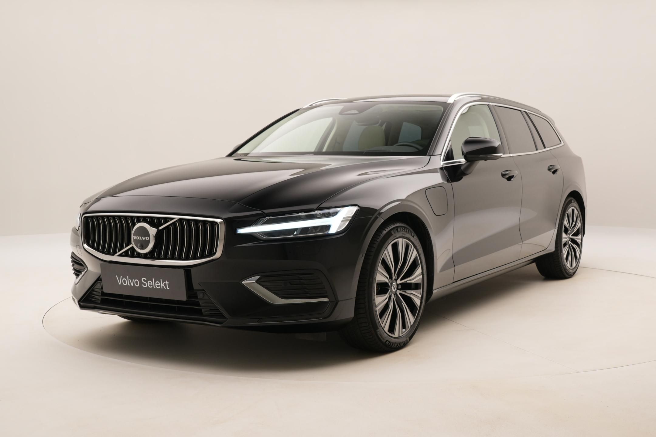 Volvo V60, T6 AWD RECHARGE BRIGHT ULTRA