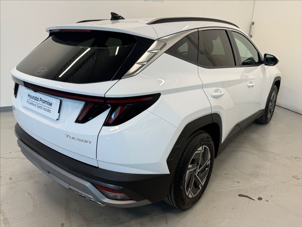Hyundai Tucson, 1,6 TGDI STYLE 118KW - fotka 4