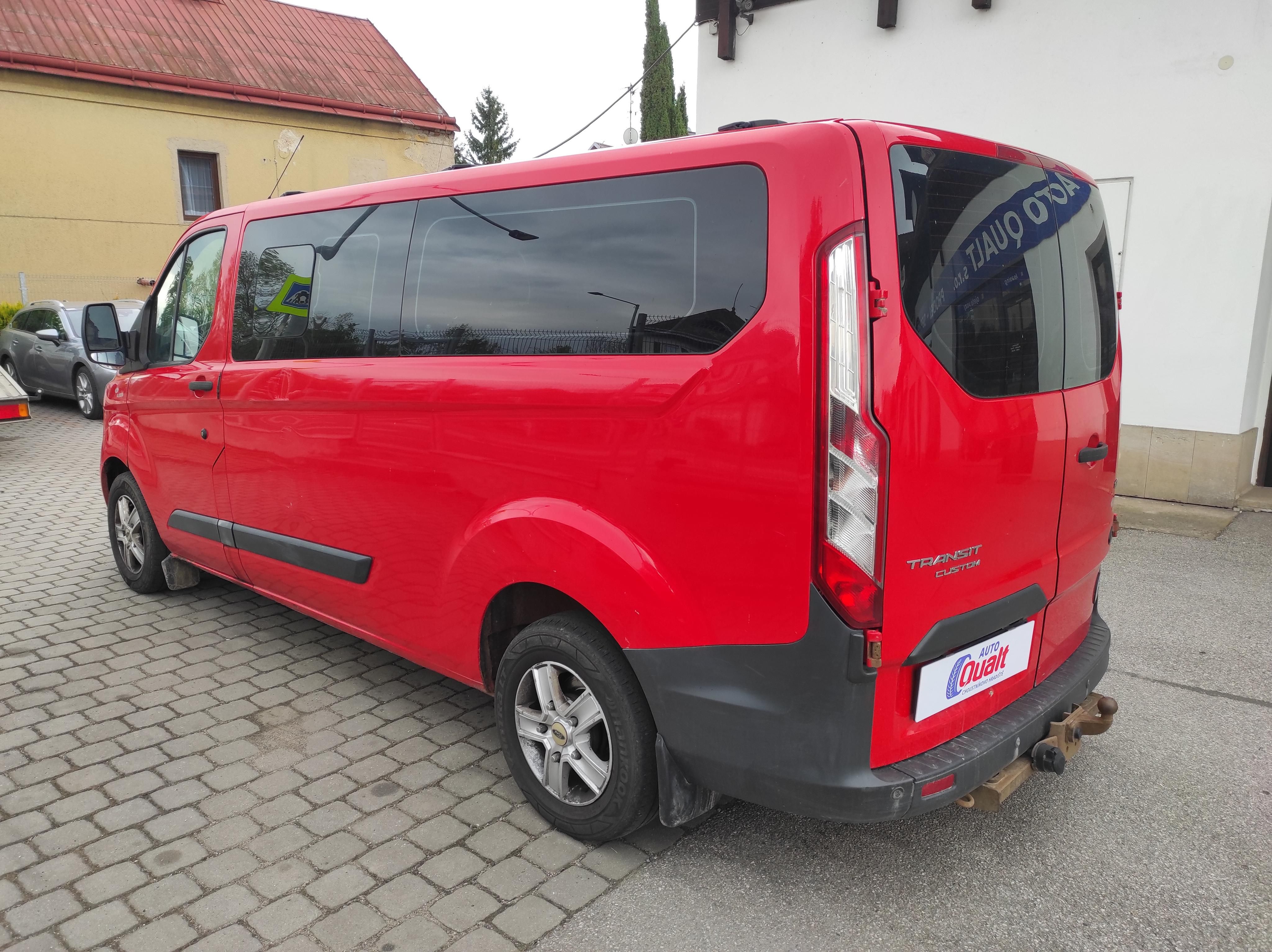 Ford Transit Custom, 2.2 TDCi ČR, 9 MÍST, ZÁVĚS,DPH - fotka 6