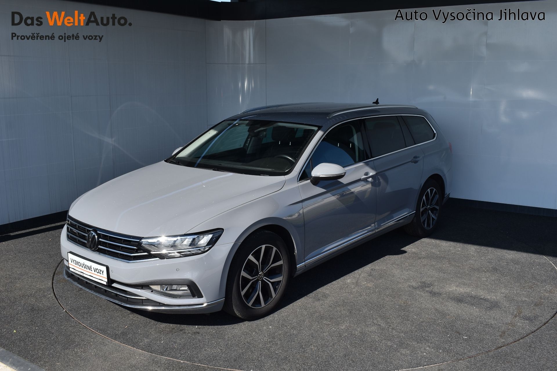 Volkswagen Passat Variant, 2.0TDI 110kW DSG, LED,CZ