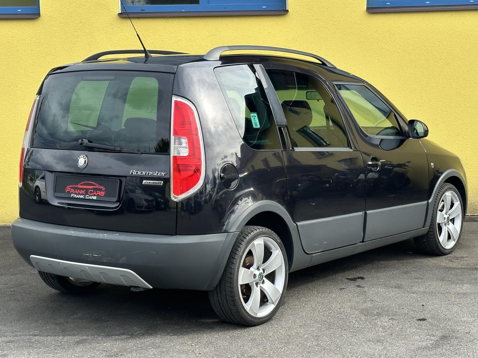 Škoda Roomster, SCOUT 1.6TDI/77kW * 2.Maj. - fotka 4