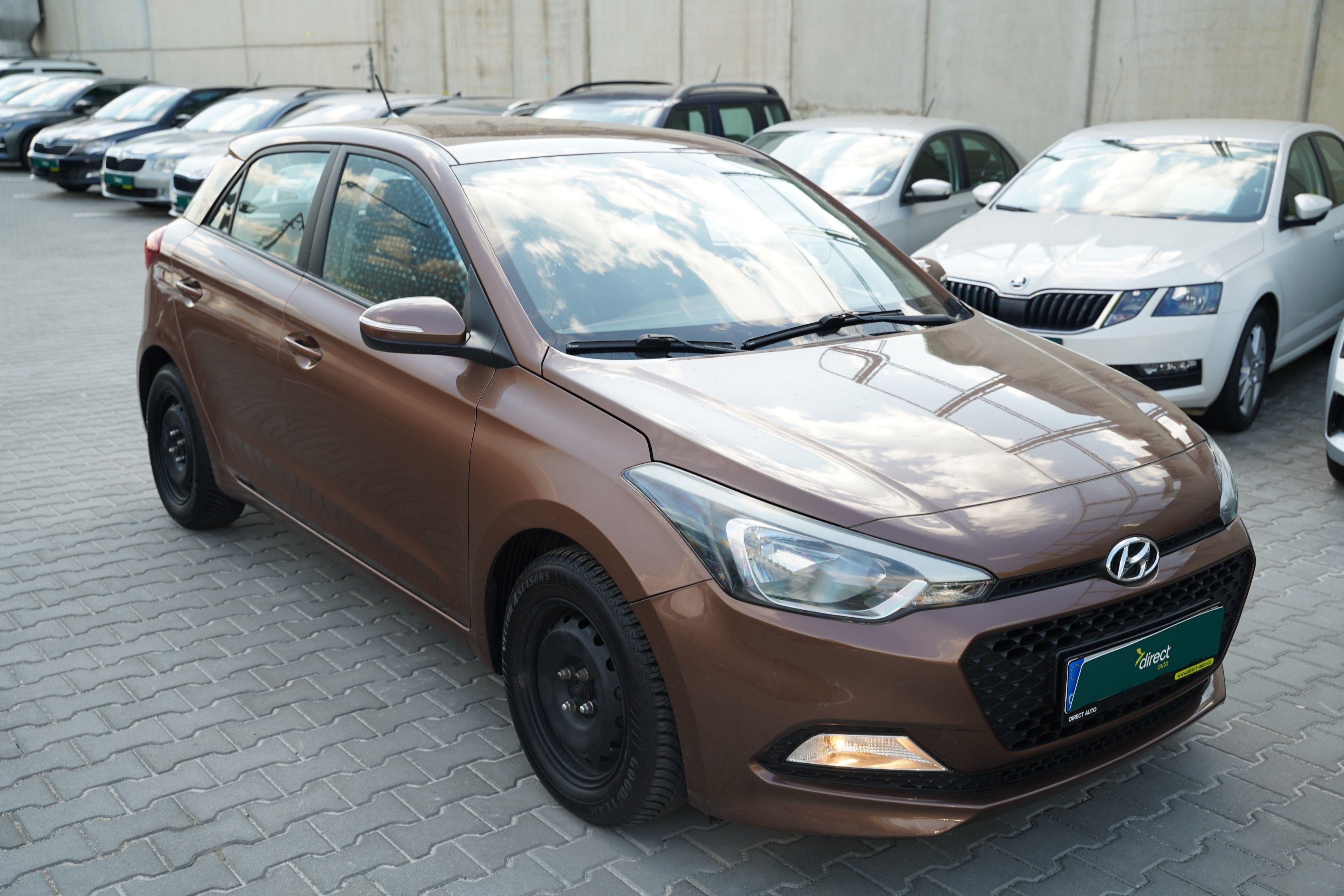 Hyundai i20 - fotka 2