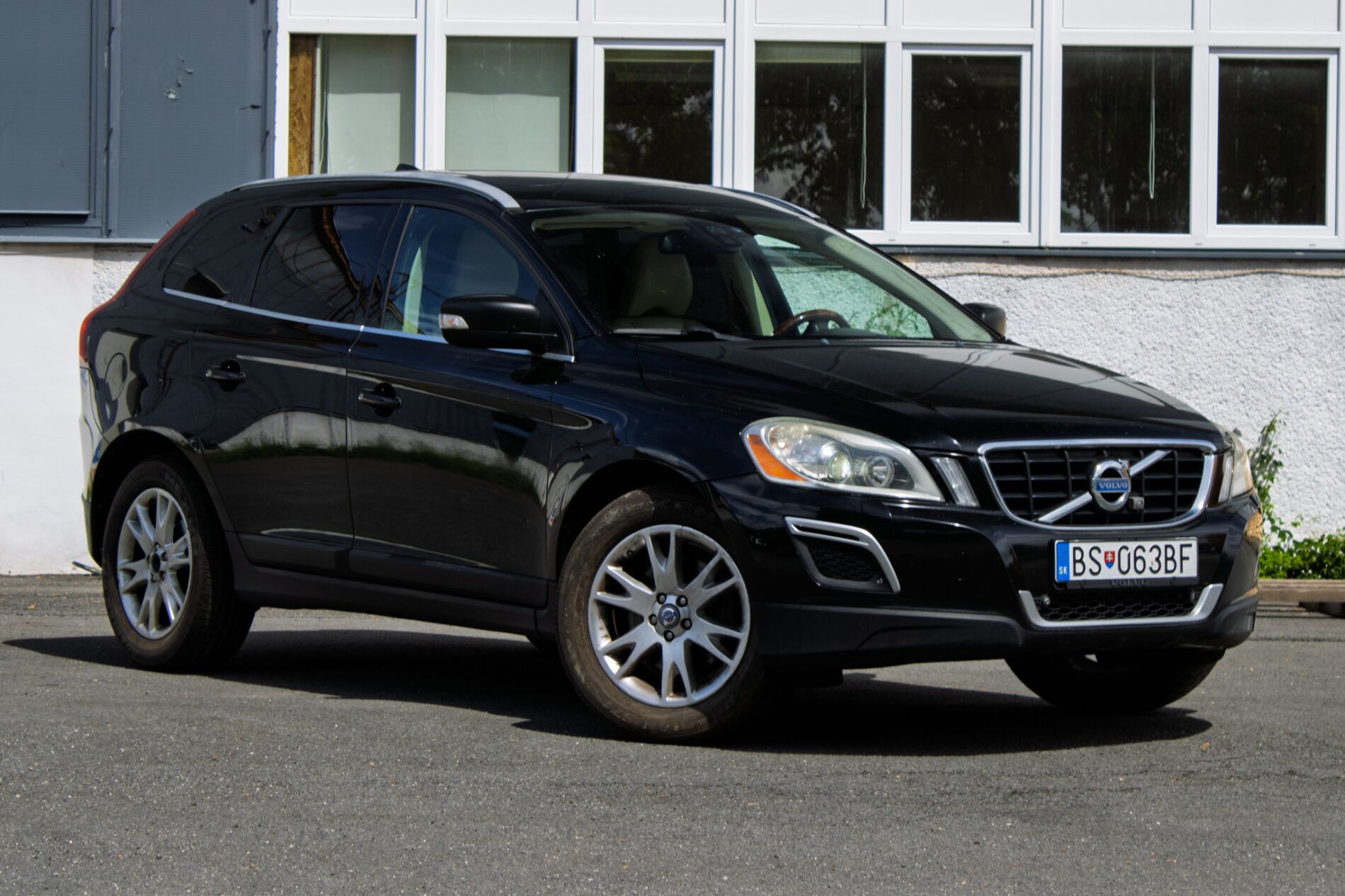 Volvo XC60 - fotka 3