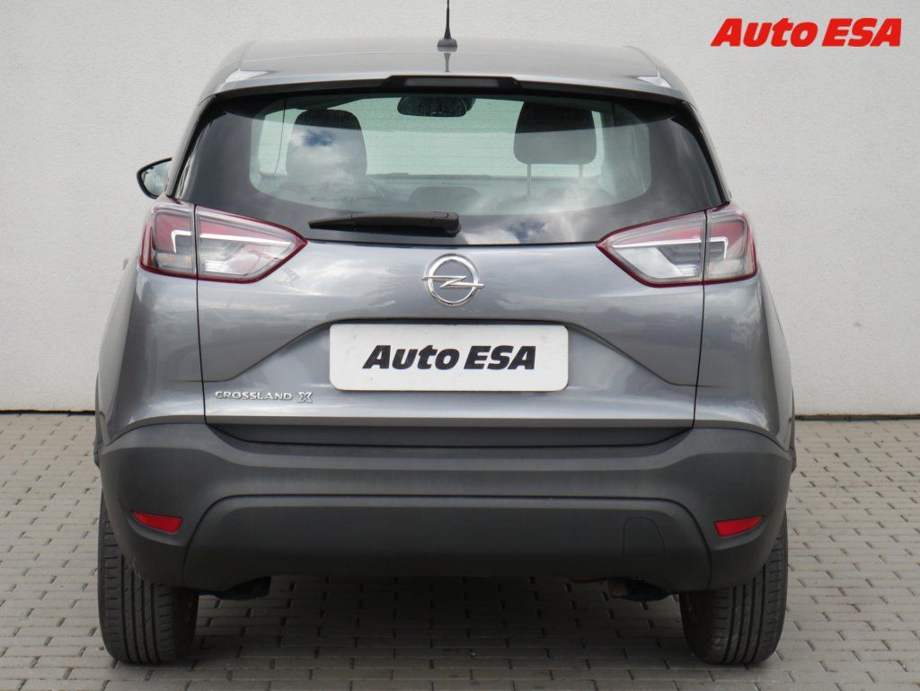 Opel Crossland X, 1.2 i,ČR,autoAC - fotka 5
