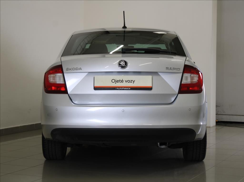 Škoda Rapid, 1,0 TSi 81kW DSG Style 2.maj. - fotka 4
