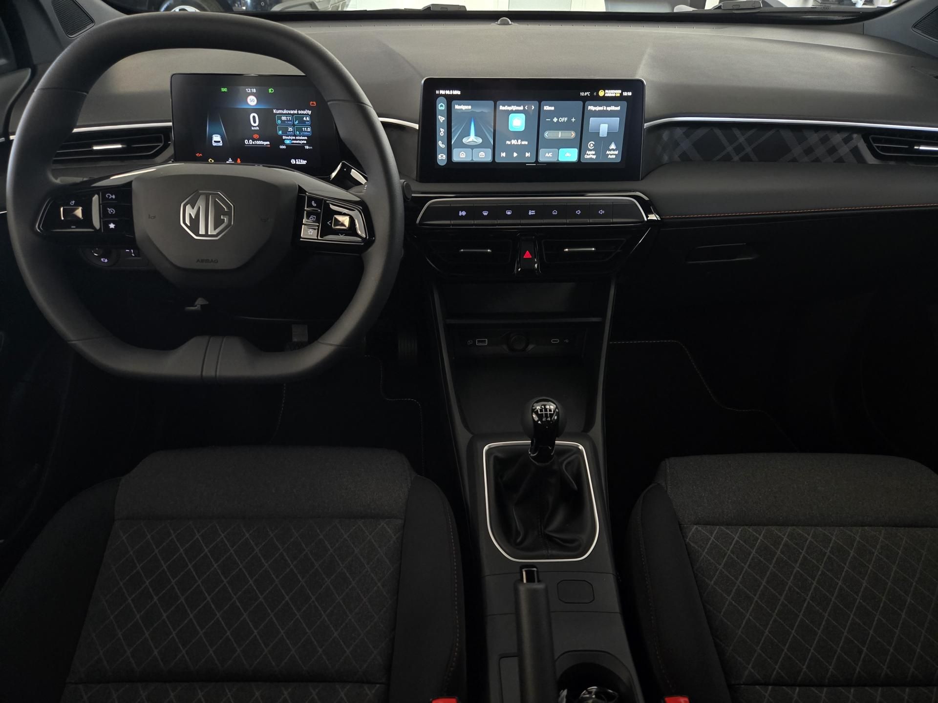 MG MG3, 1,5 ELEGANCE - fotka 6