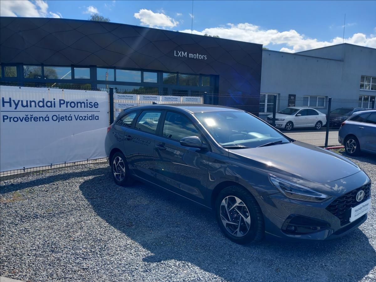 Hyundai i30, 1,5 l COMFORT 16"