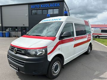 T5 - 2.0 TDI Sanitní vůz DSG