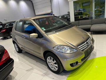 1.7 BENZIN 85kW