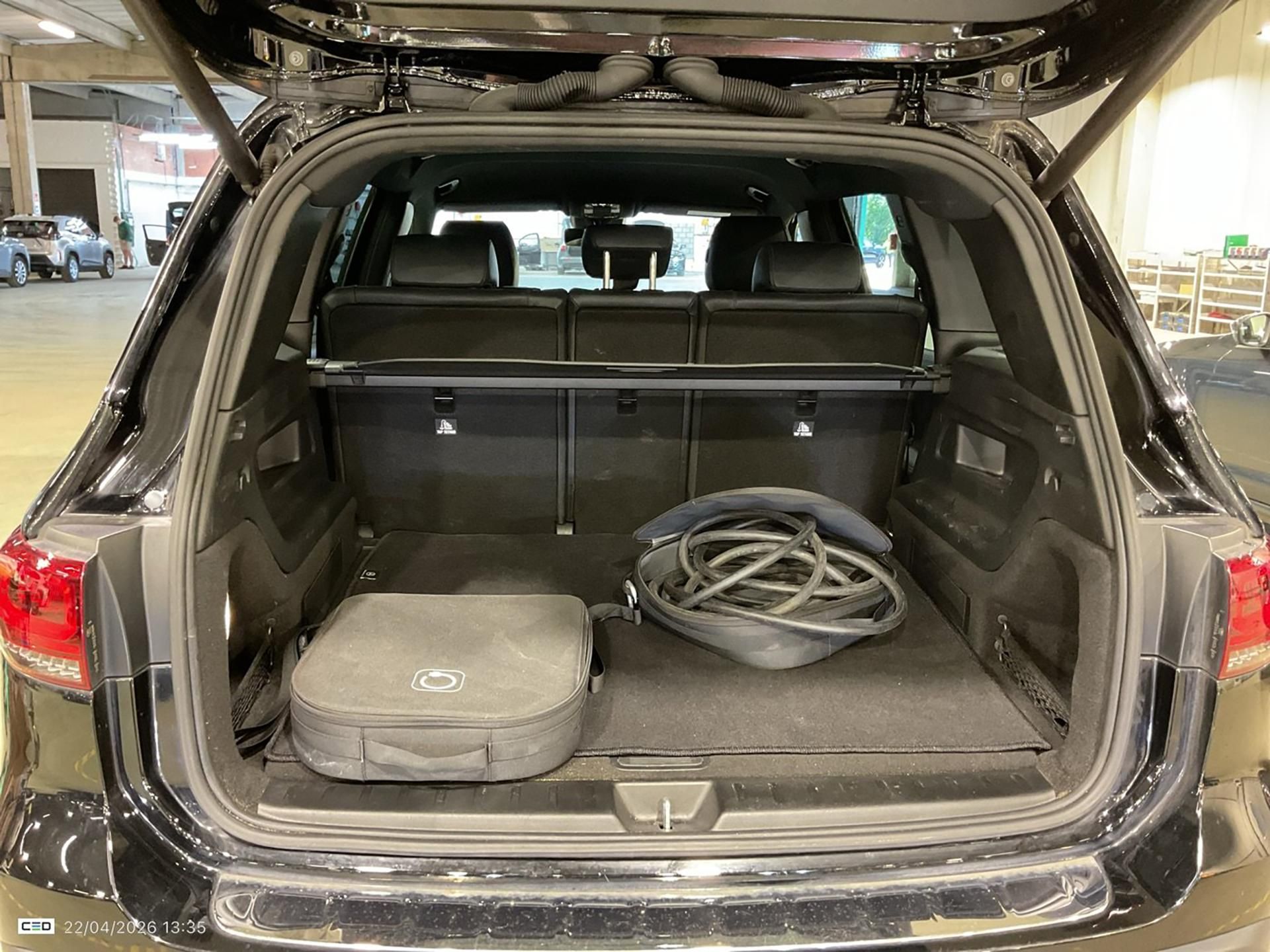 Mercedes-Benz EQB, 300 Luxury 4-Matic 4×4 - fotka 4