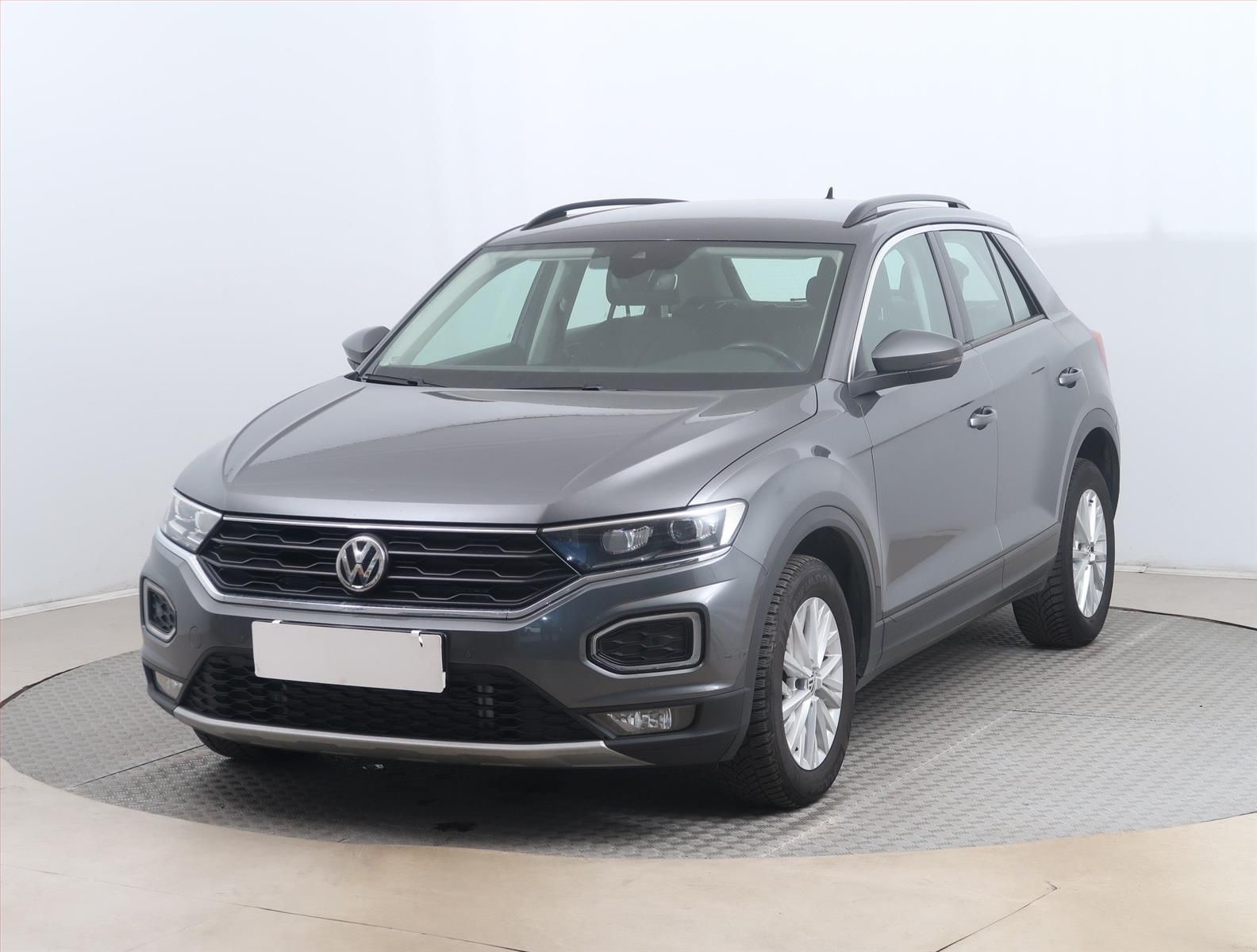 Volkswagen T-Roc, 2.0 TDI, Automatická klima - fotka 2
