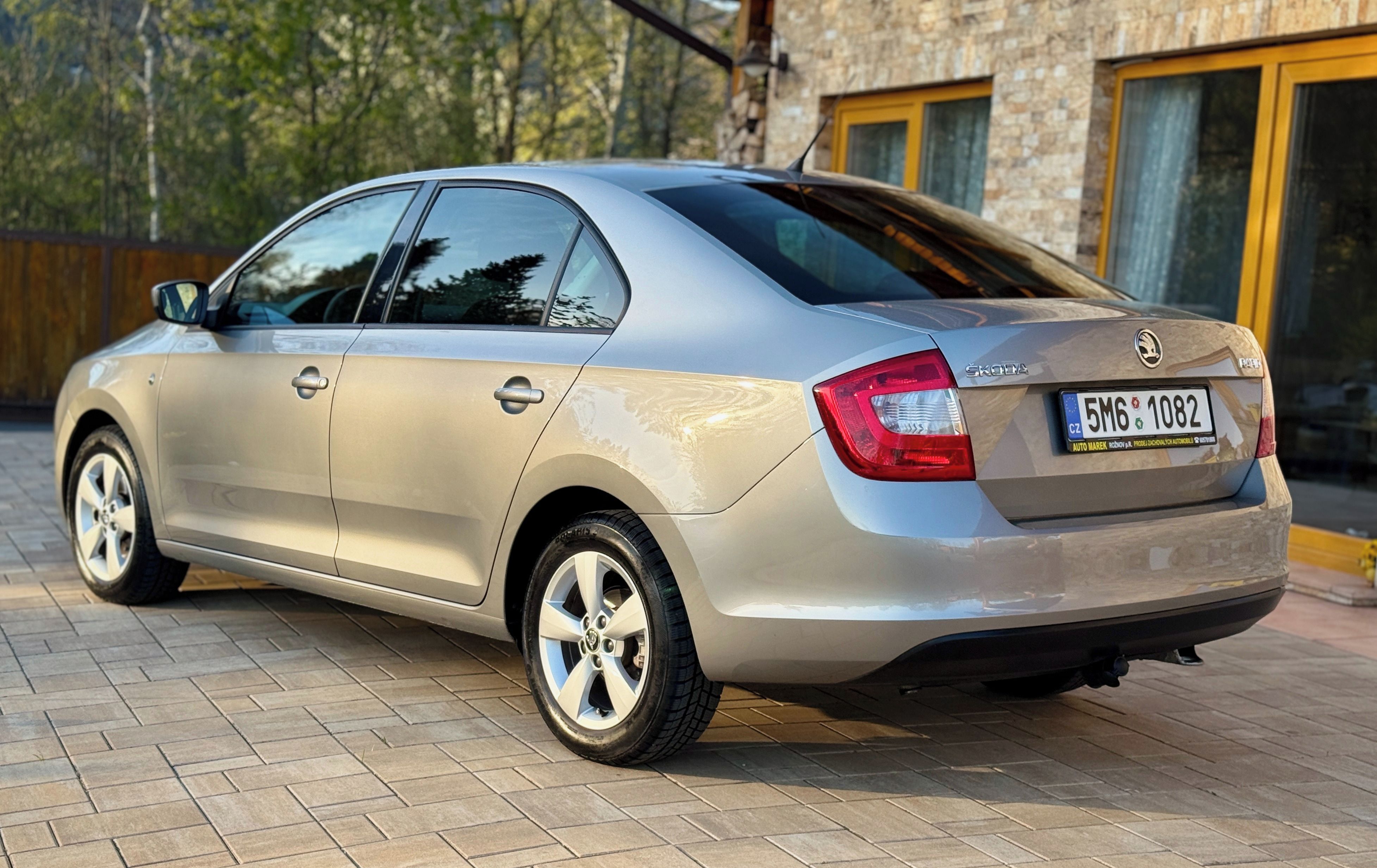 Škoda Rapid, 23 700 KM - fotka 6