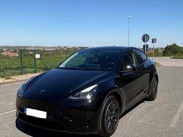 TESLA MODEL Y 2024 RWD | LFP |