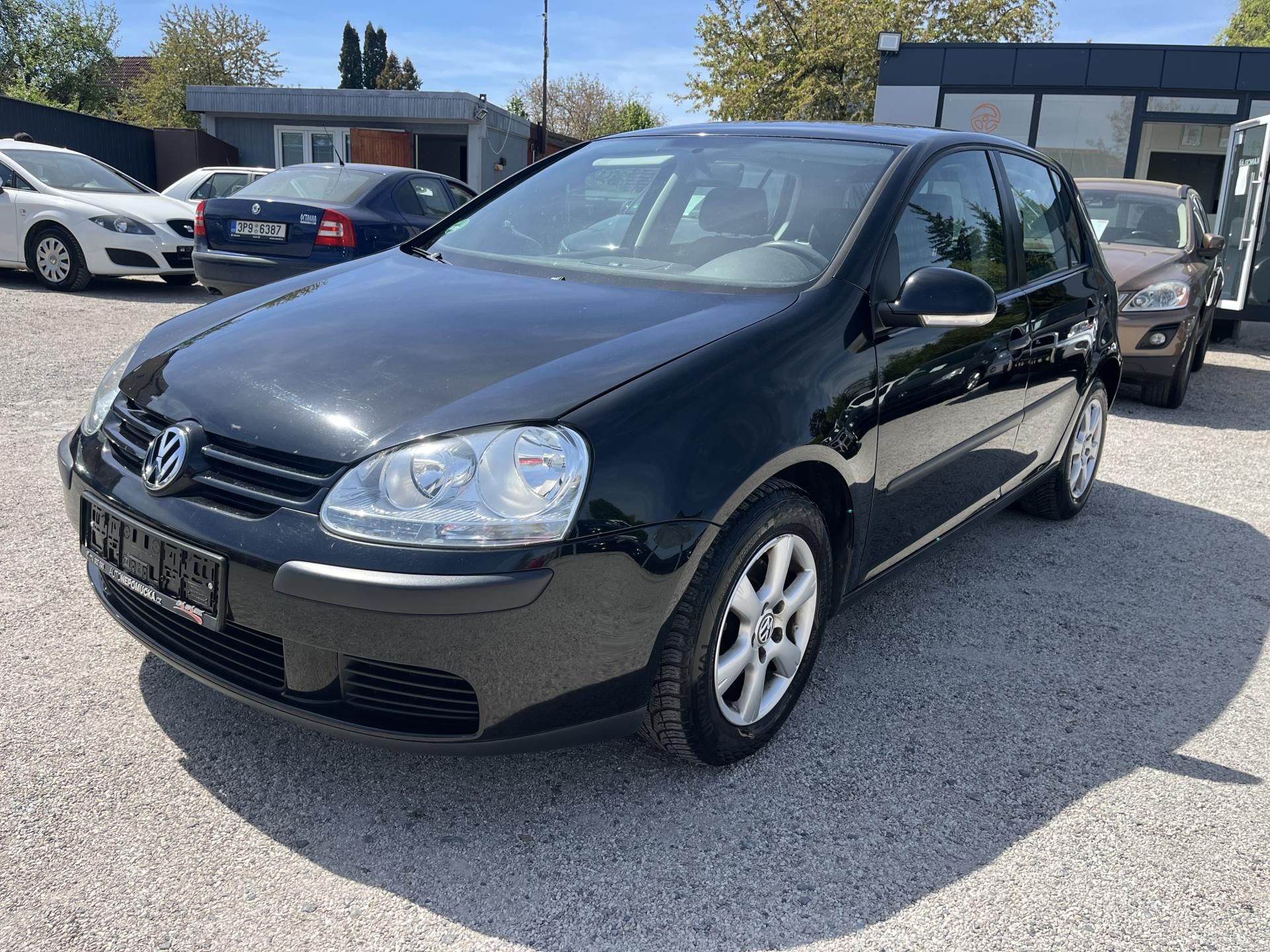 Volkswagen Golf, 1.4i 55kw 149500km - fotka 3