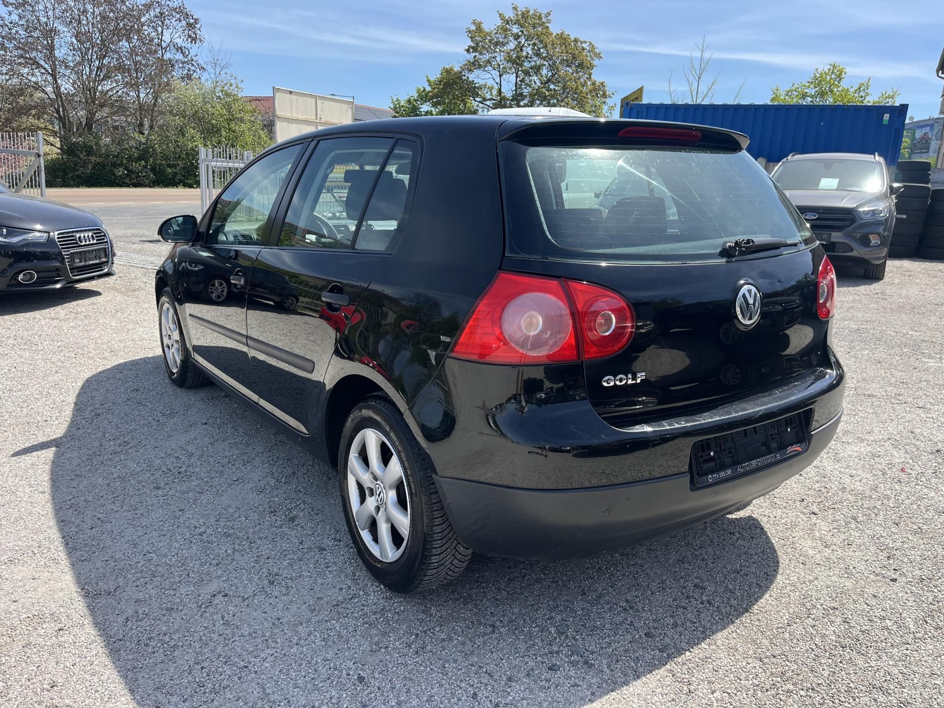 Volkswagen Golf, 1.4i 55kw 149500km - fotka 5