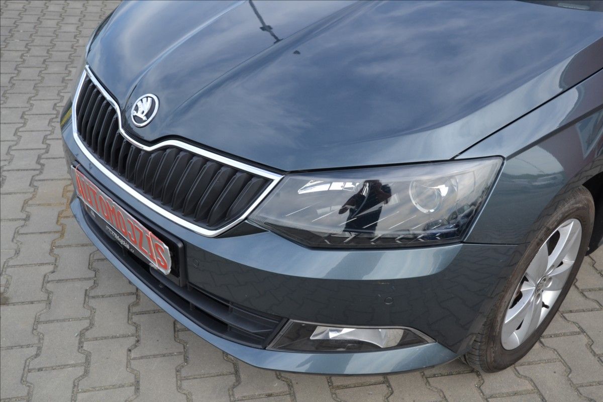 Škoda Fabia, 1,0 TSI DIGIKLIMA TEMPOMAT PĚK - fotka 6