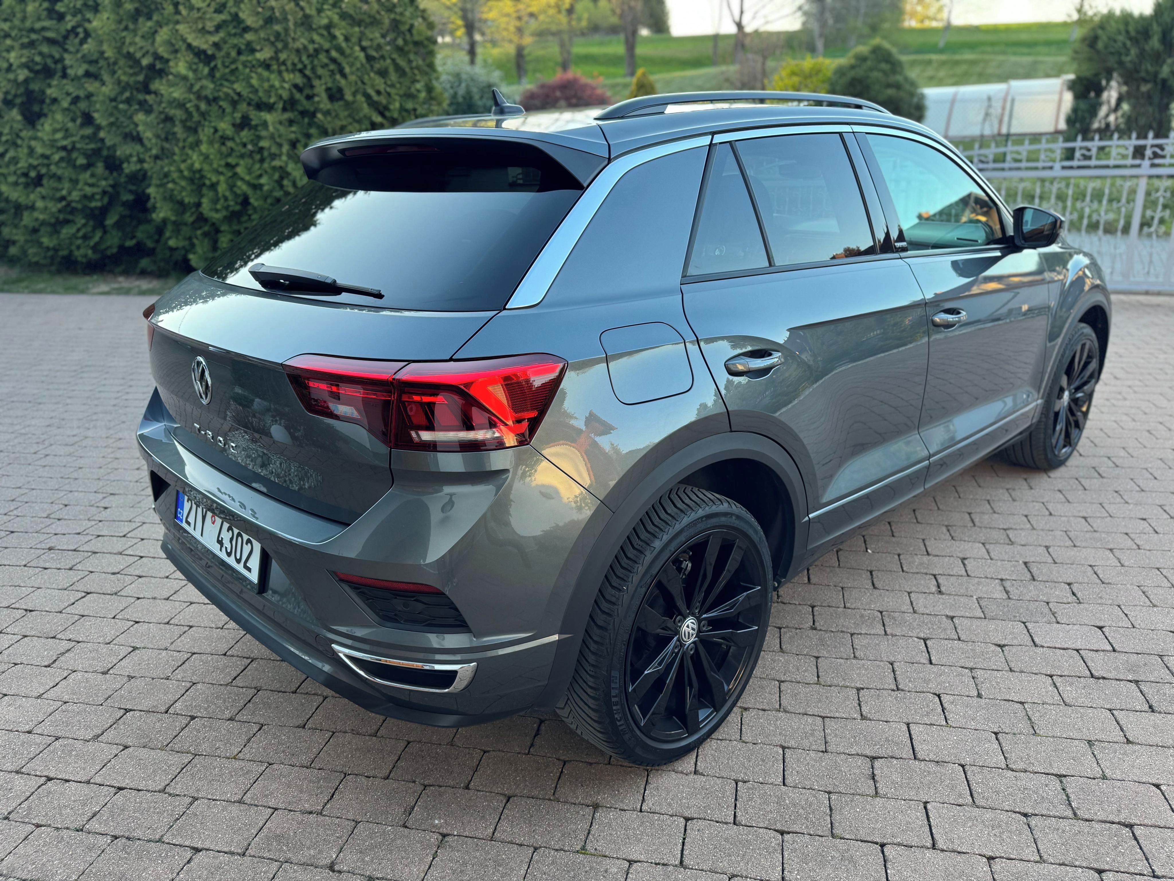 Volkswagen T-Roc, 2.0TDI, R- line, 110kw, DSG - fotka 3