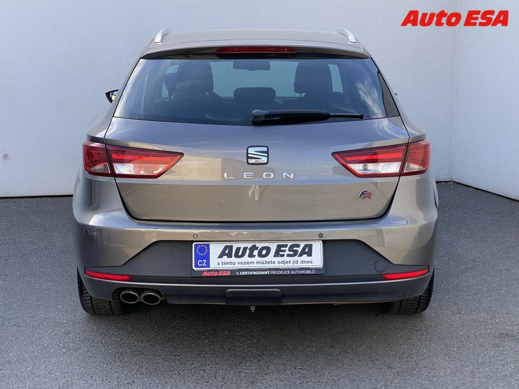 Seat Leon, 2.0 TDi - fotka 5