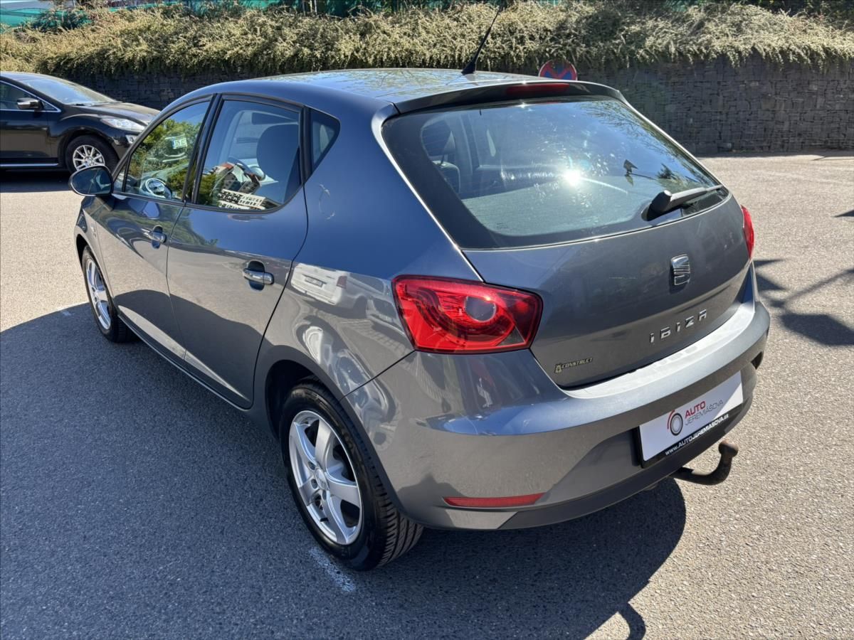 Seat Ibiza, 1,6 TDi Style PLNÝ SERVIS SEAT - fotka 3