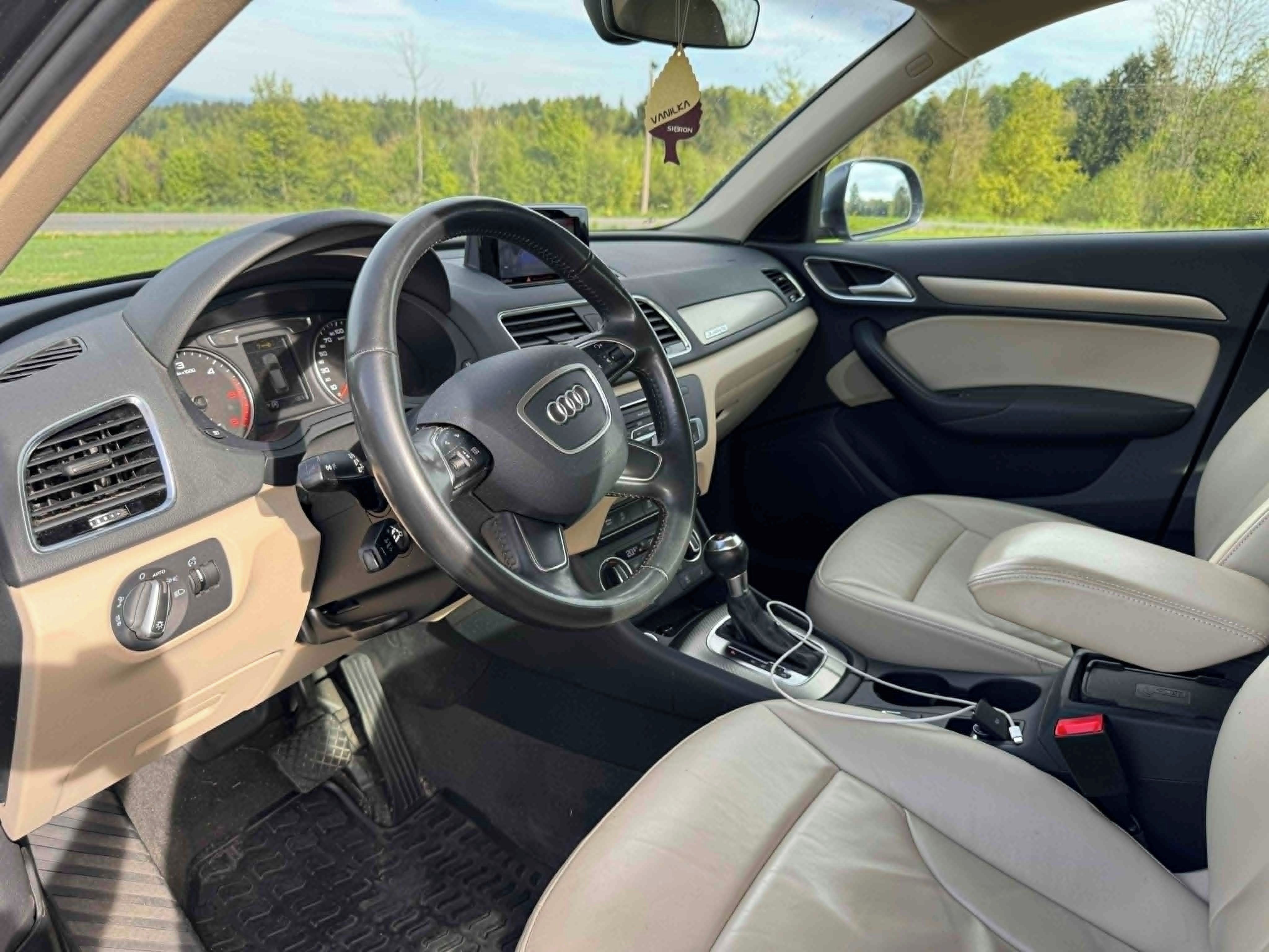 Audi Q3, 2.0 TDI, QUATTRO, 1. MAJITEL - fotka 6