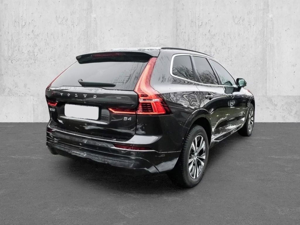 Volvo XC60, B4 2.0 Pro 2WD  Momentum - fotka 2