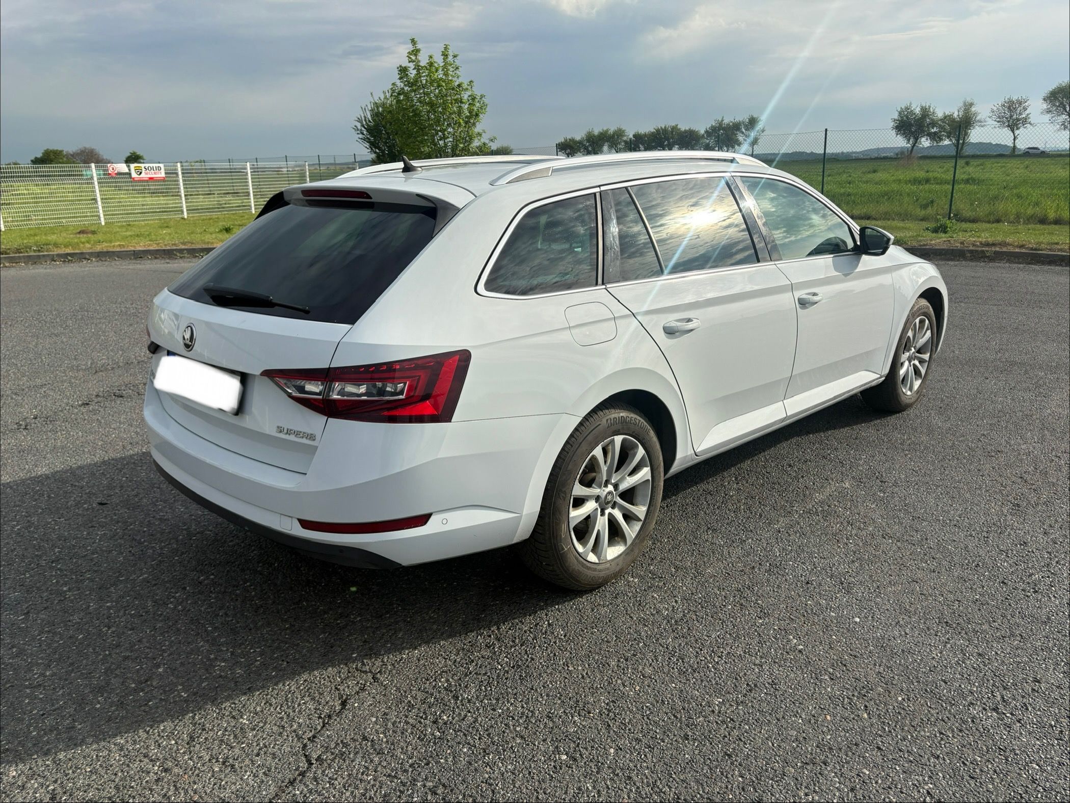 Škoda Superb, 1,6 TDI, 88kW, Panorama,Canton - fotka 3