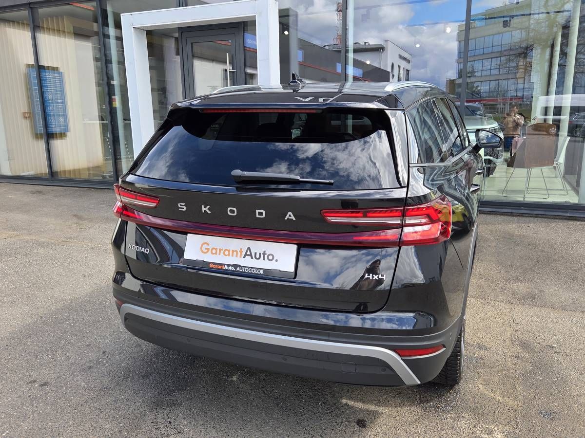 Škoda Kodiaq, 2.0 TDI DSG 4M Esclusive 7míst - fotka 3