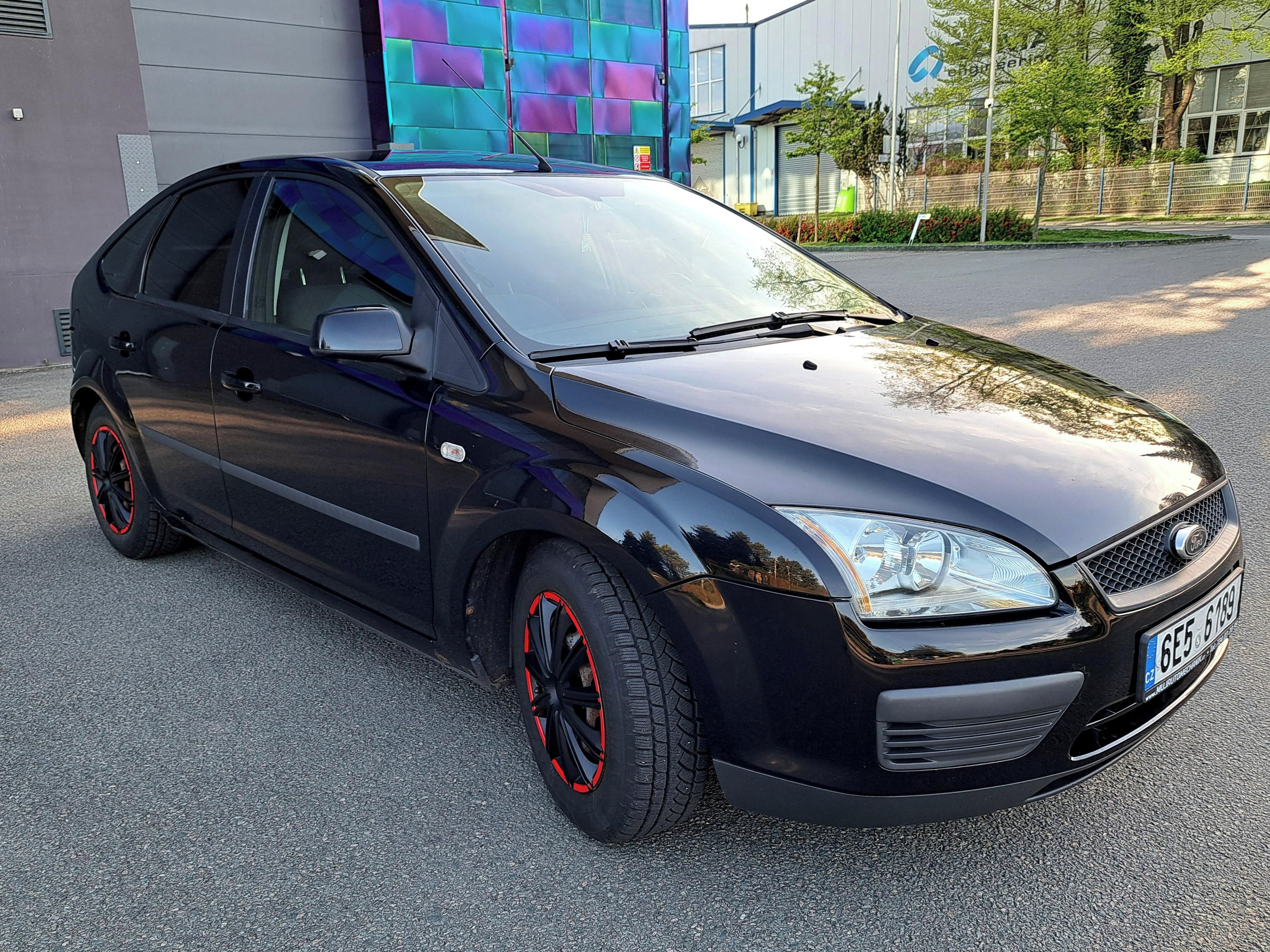 Ford Focus, Ford Focus 1.6 74 kW – 149 tis - fotka 2