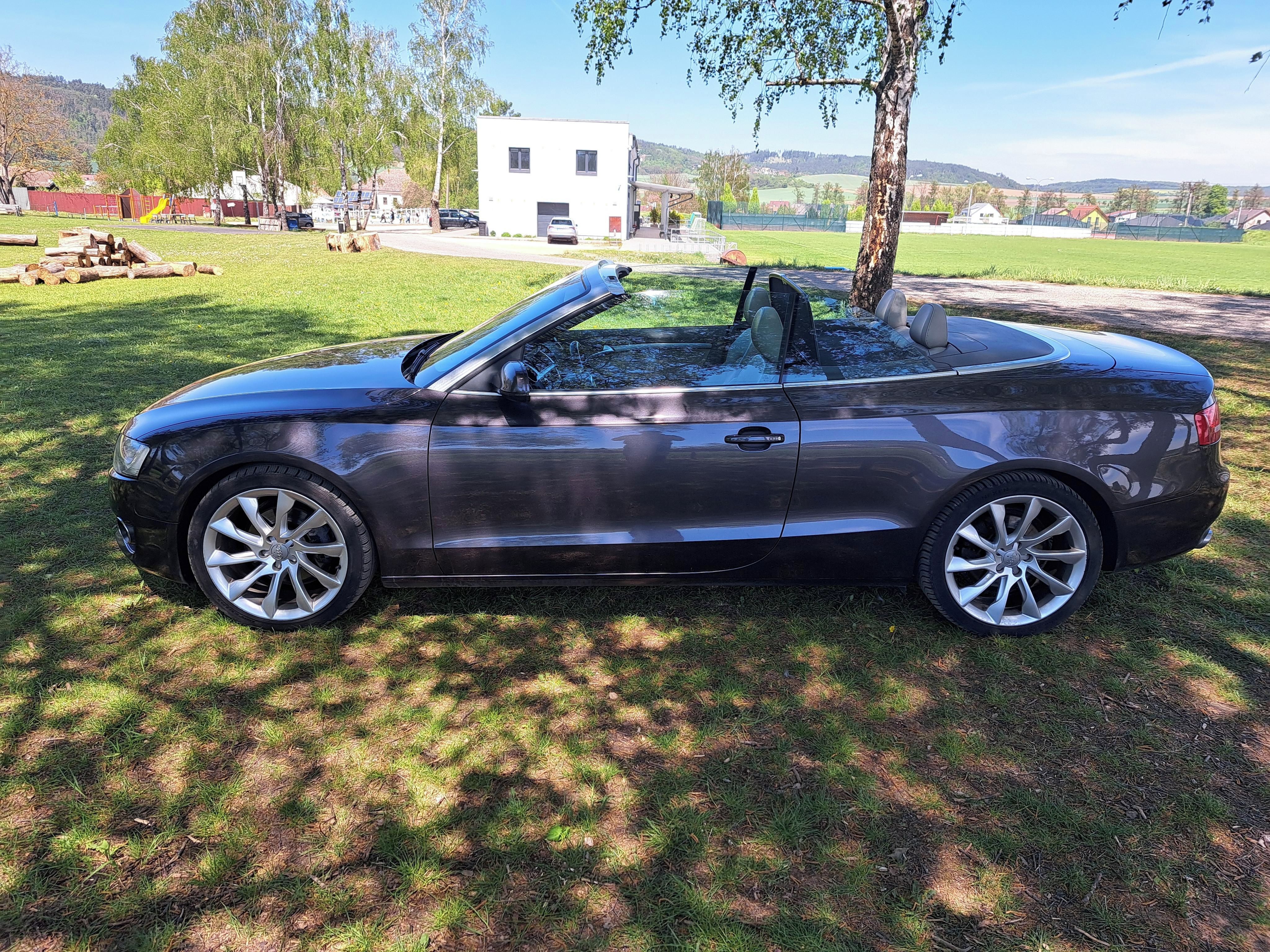 Audi A5, 2.0 TDI 125KW, CABRIO,MANUÁL! - fotka 2