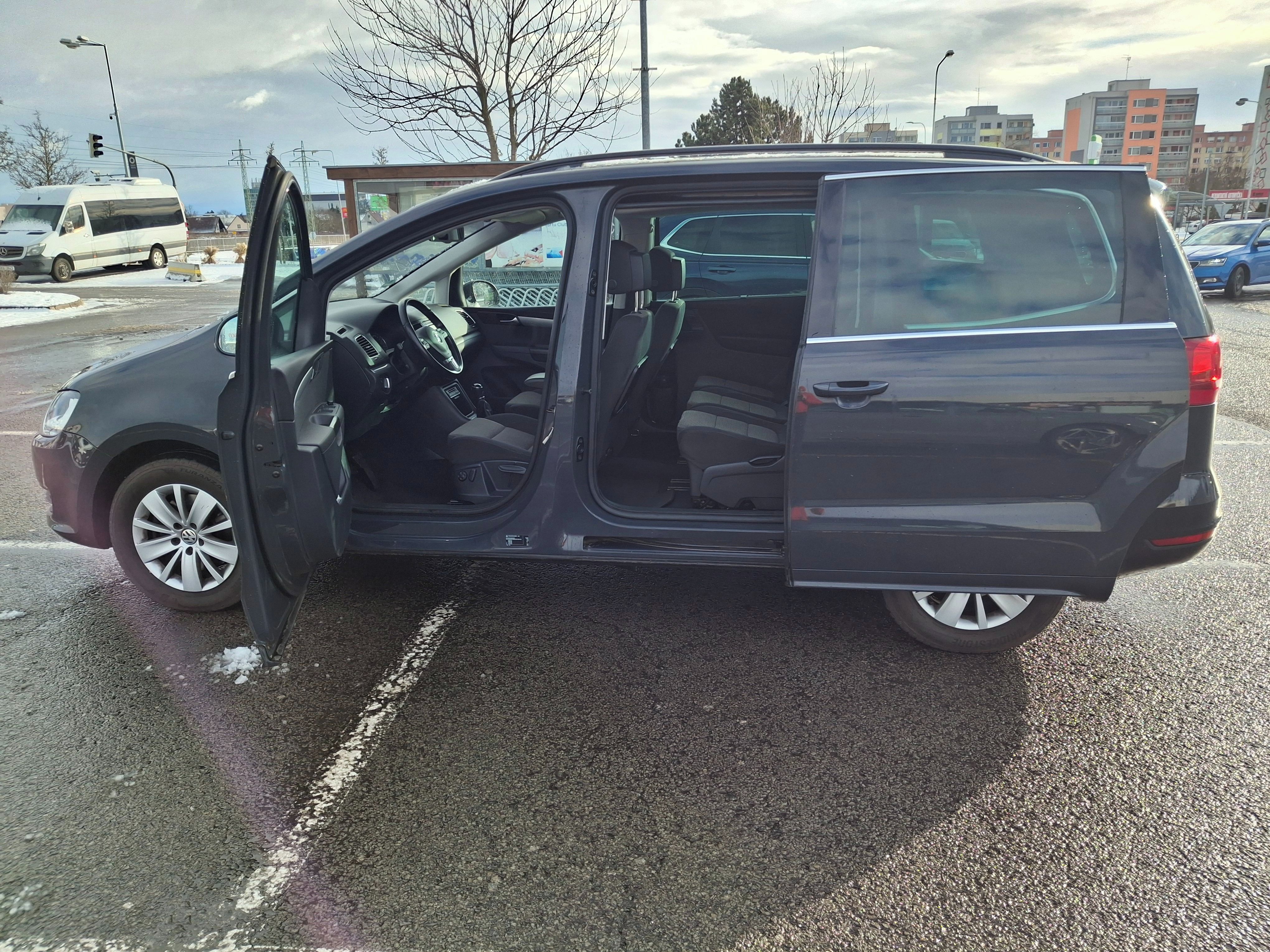 Volkswagen Sharan, 2.0TDI,125KW,ALU,KLIMA,ABS