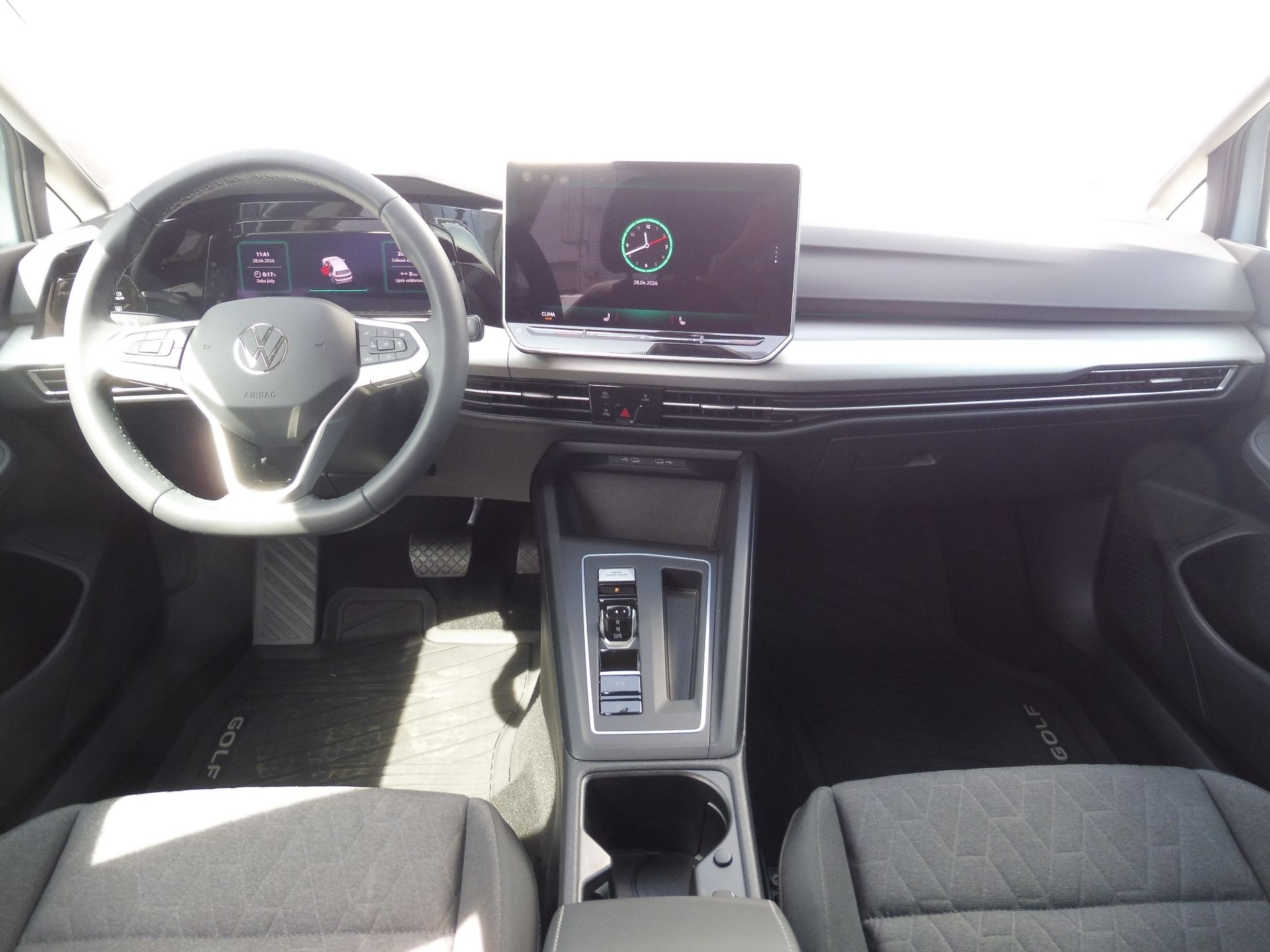 Volkswagen Golf, Life 1,5 TSI 85kW mHEV DSG - fotka 5