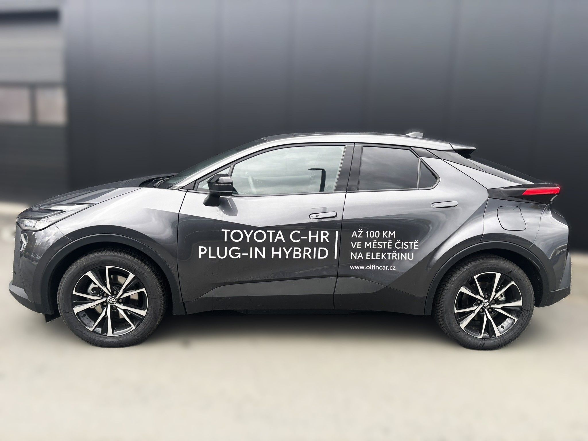 Toyota C-HR, Style         C-HR NG23 2.0L P - fotka 4