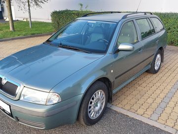 Škoda Octavia 1,6 74 kW ČR