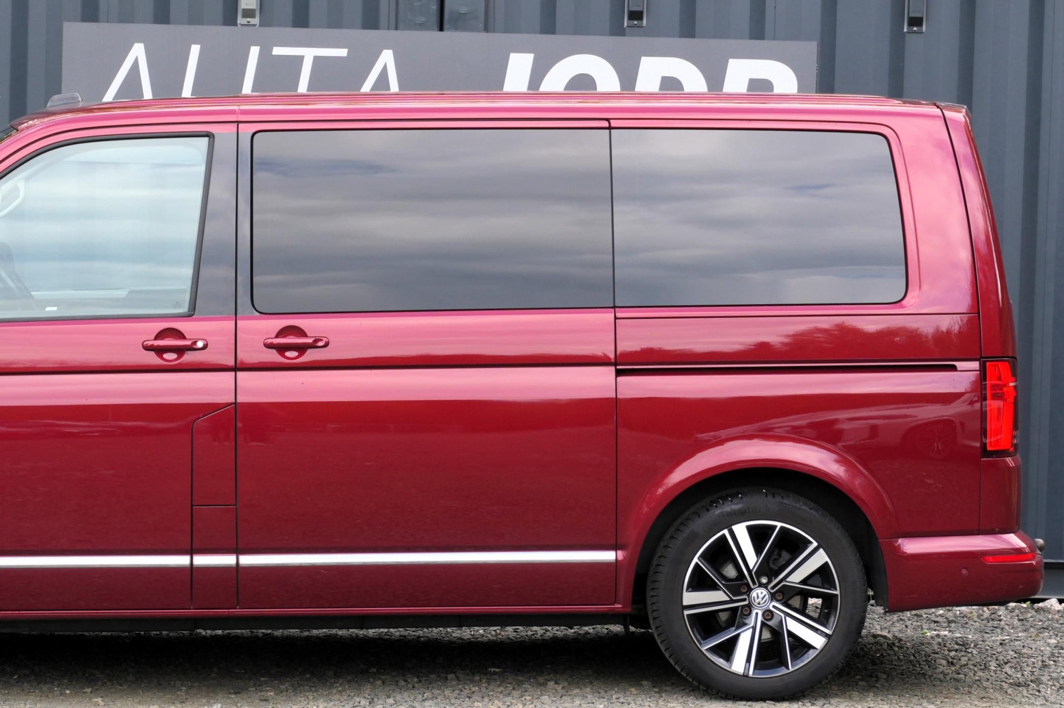 Volkswagen Multivan, 2.0 TDI 4x4, Webasto, Tažné - fotka 3